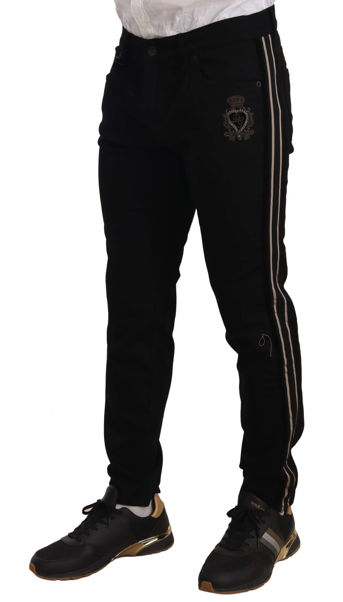 Heraldic Embroidered Slim Fit Black Jeans - ventzia