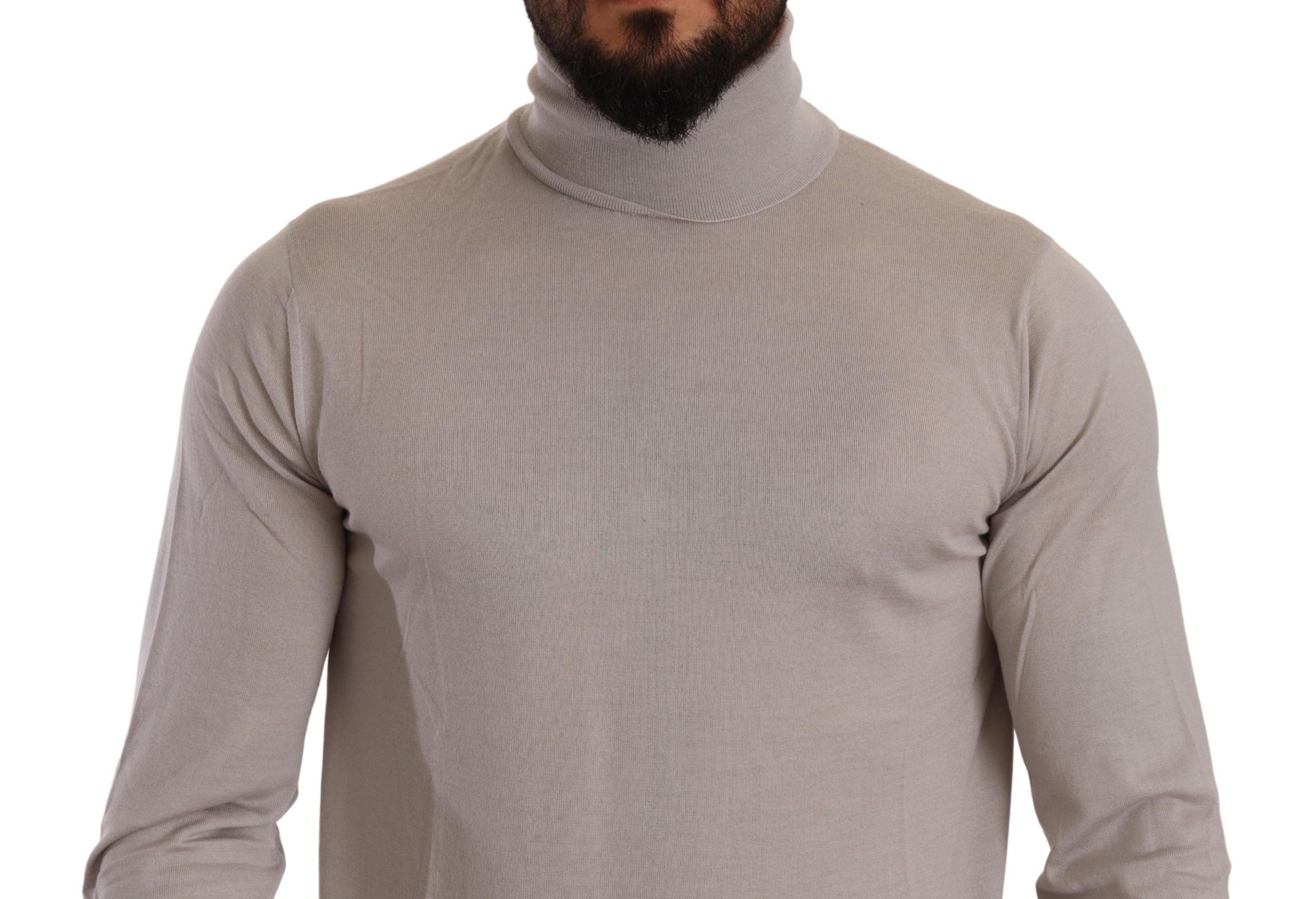 Elegant Light Blue Cashmere Turtleneck Sweater - ventzia