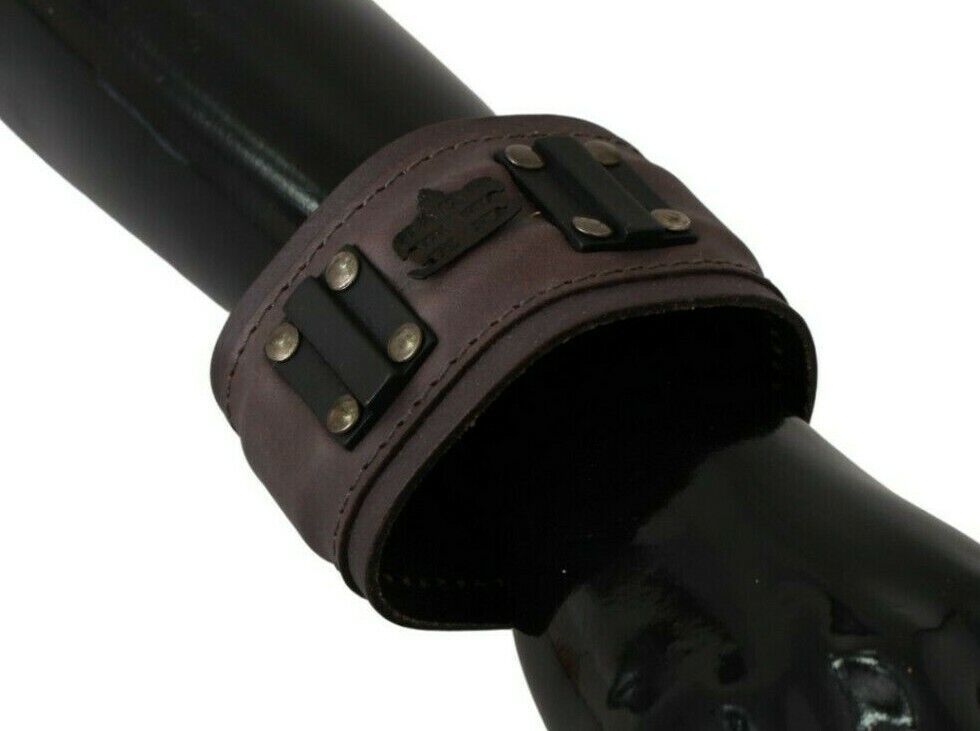 Elegant Unisex Leather Bracelet - ventzia