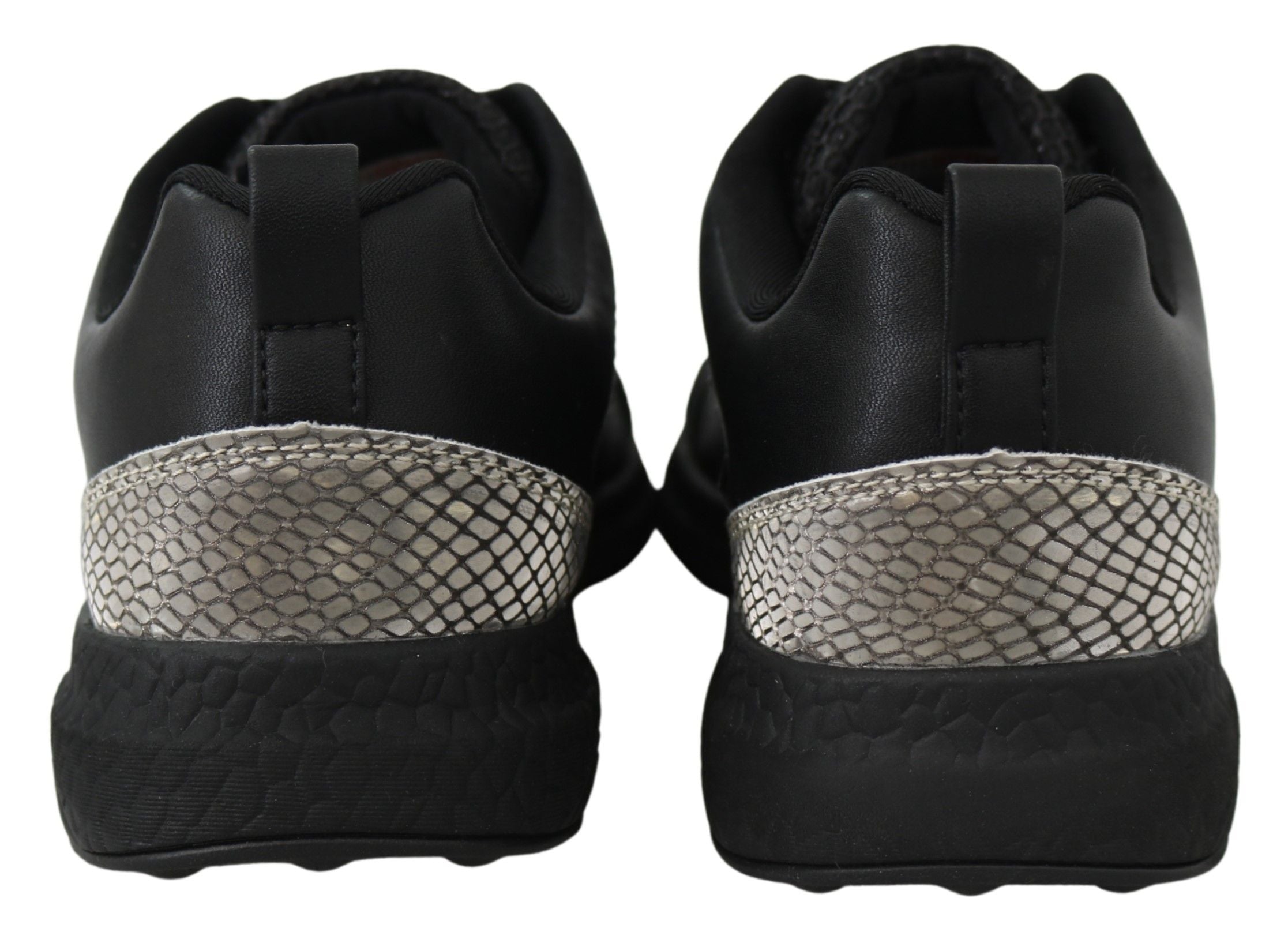 Exquisite Black Runner Gisella Sports Sneakers - ventzia
