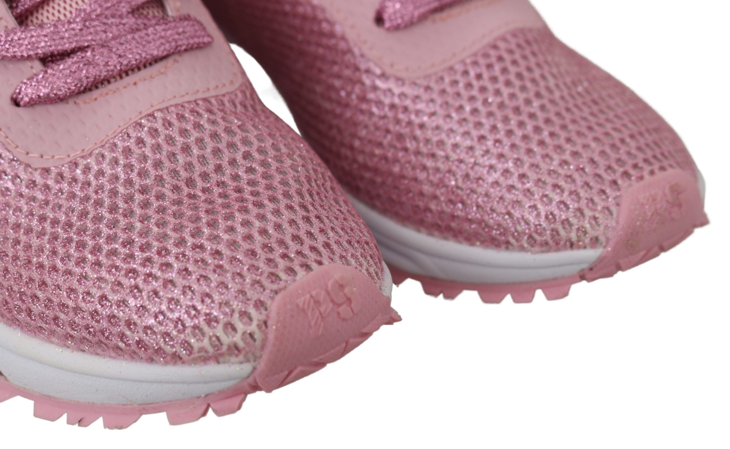 Chic Powder Pink High-Craft Sneakers - ventzia