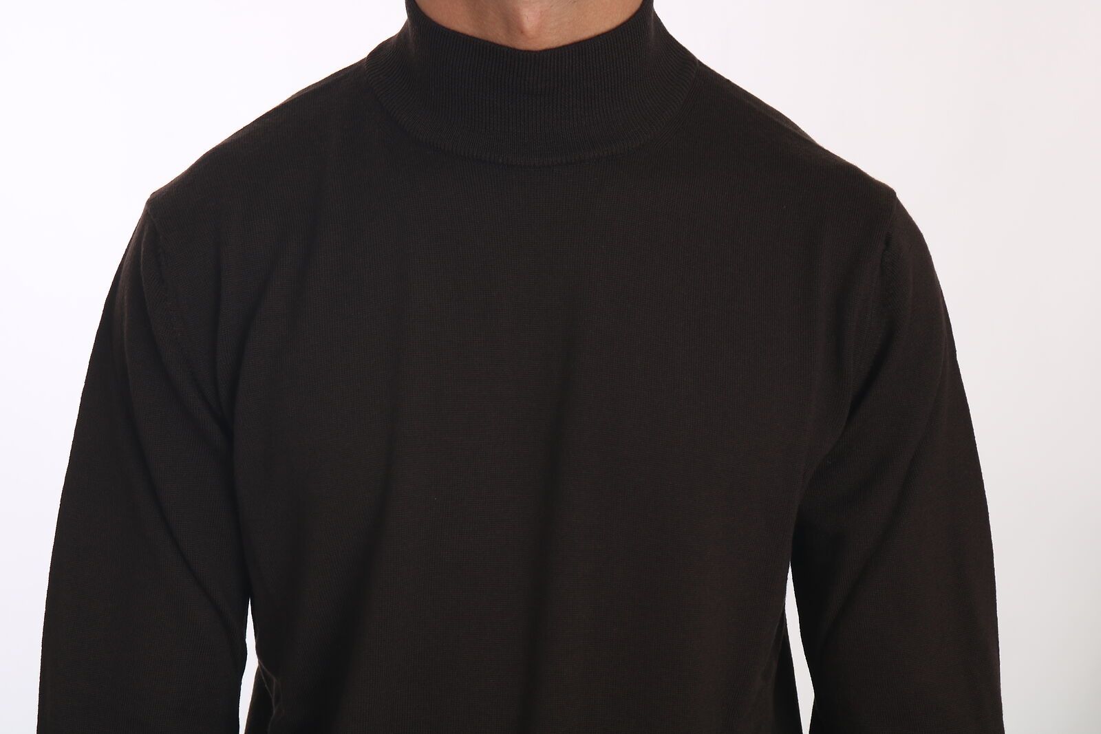 Brown Turtle Neck Pullover Wool Sweater - ventzia