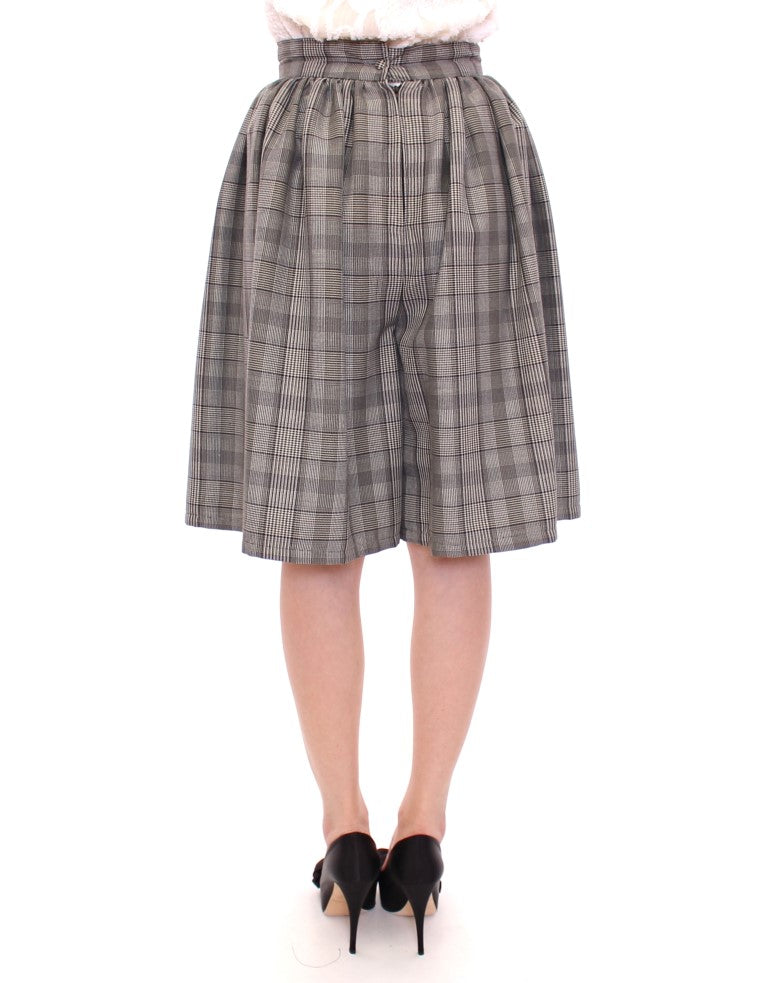 Elegant Gray Checkered Wool Shorts Skirt - ventzia