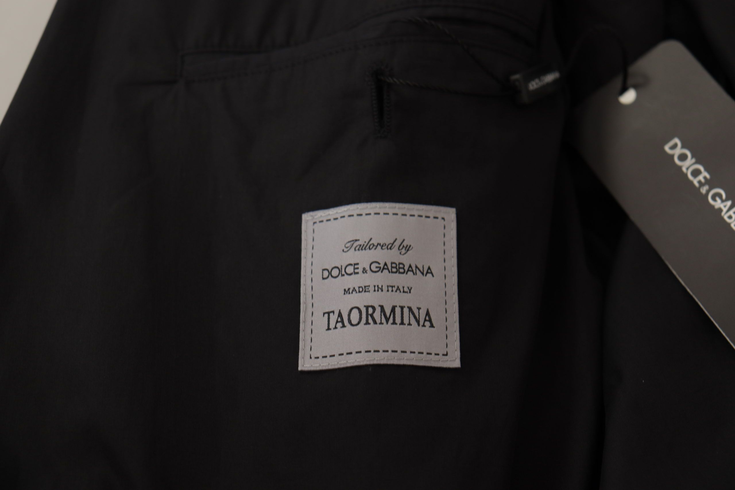 Black Single Breasted TAORMINA Breasted Blazer - ventzia
