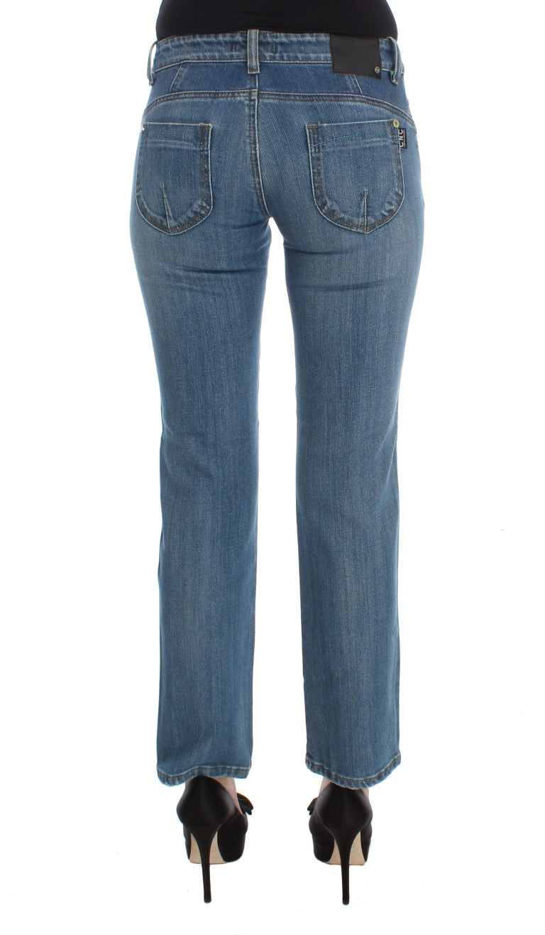 Chic Slim Fit Blue Jeans for the Modern Woman - ventzia