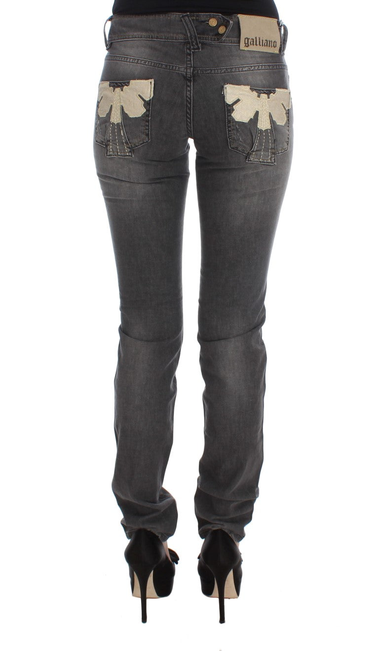 Elegant Slim Fit Gray Wash Jeans - ventzia