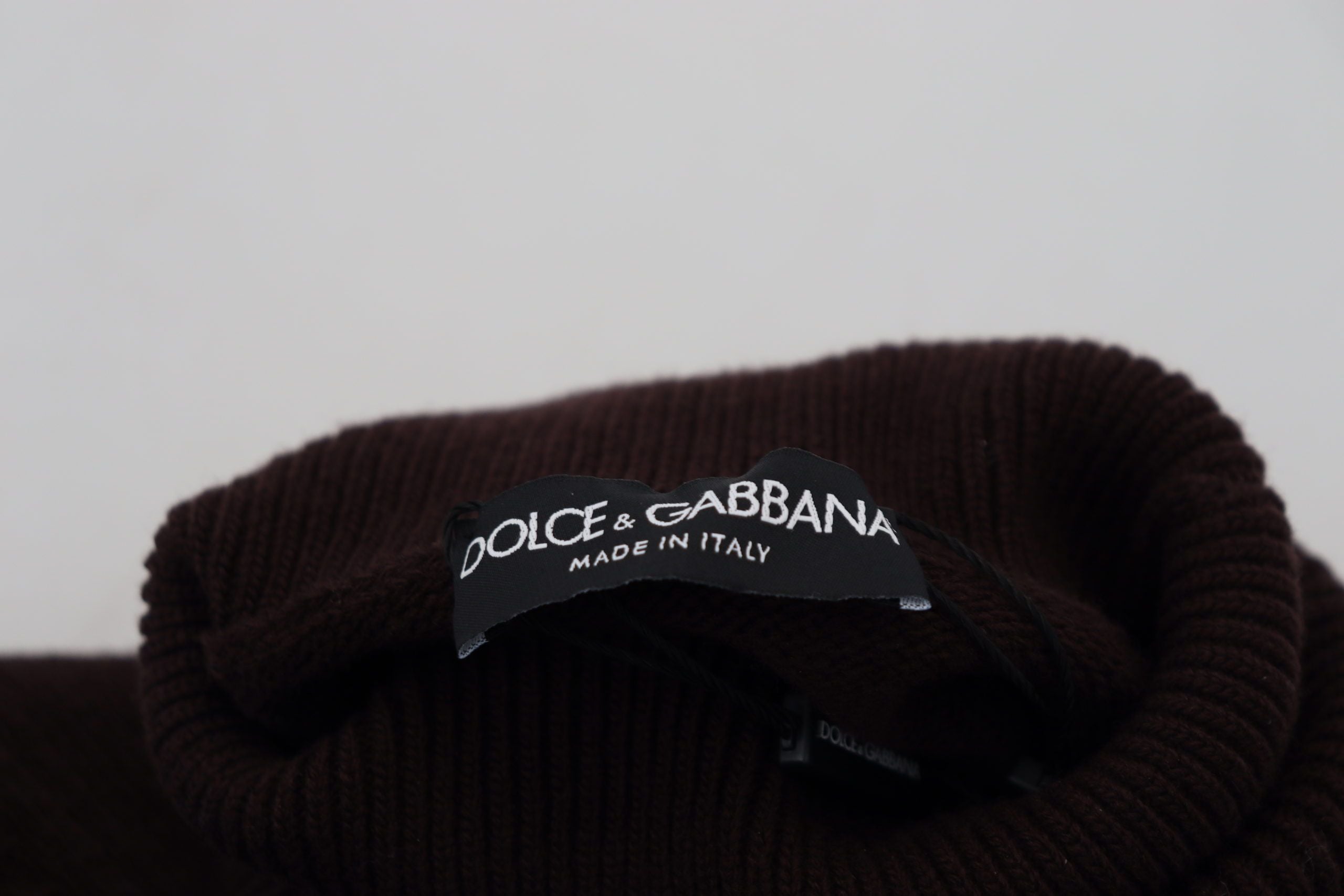 Brown Wool Turtle Neck Pullover Sweater - ventzia