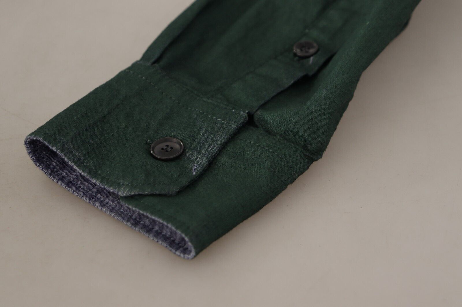 Dark Green Button Down Long Sleeves Shirt - ventzia