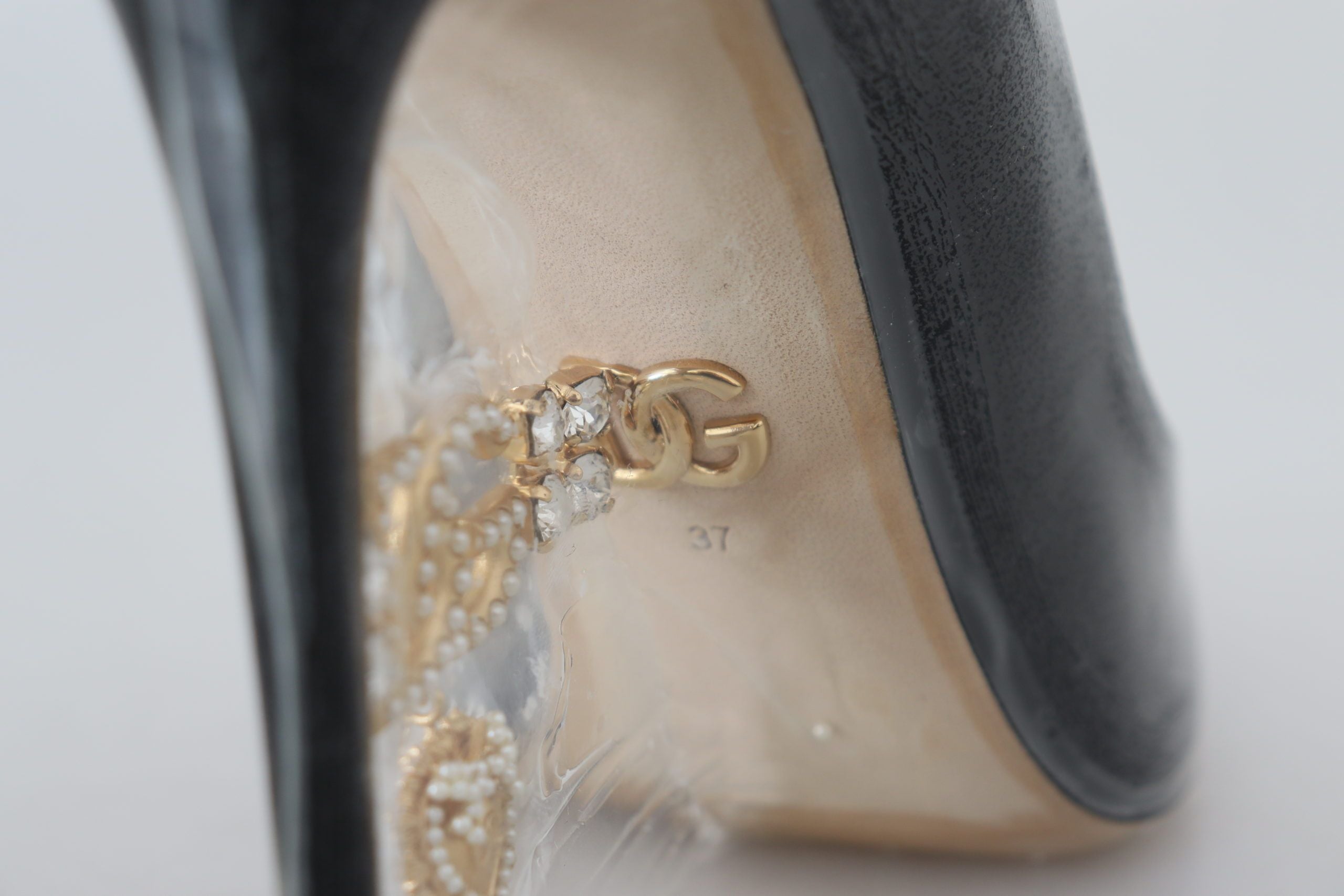 Black Leather Heels Pumps Plastic Wrapped Shoes - ventzia