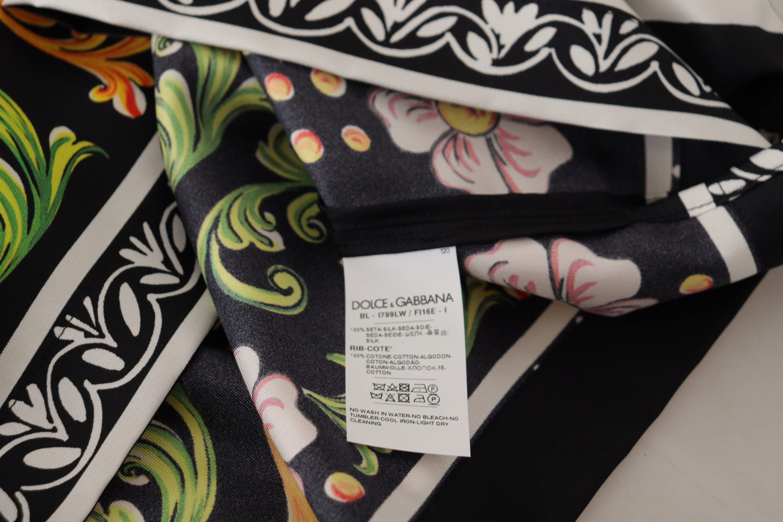 Multicolor Printed Baroque Loose Long Sleeve - ventzia