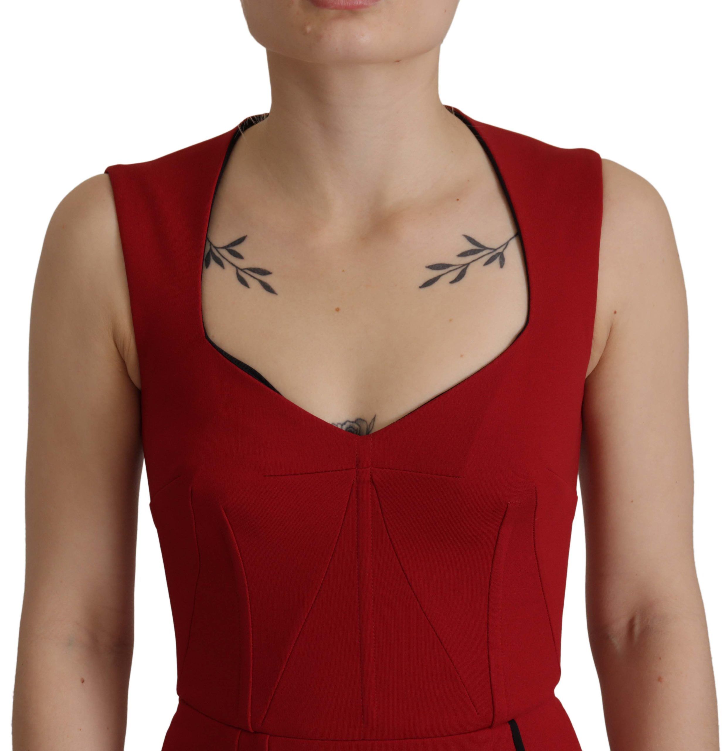 Red Sweetheart Neck Bodycon Midi Dress - ventzia