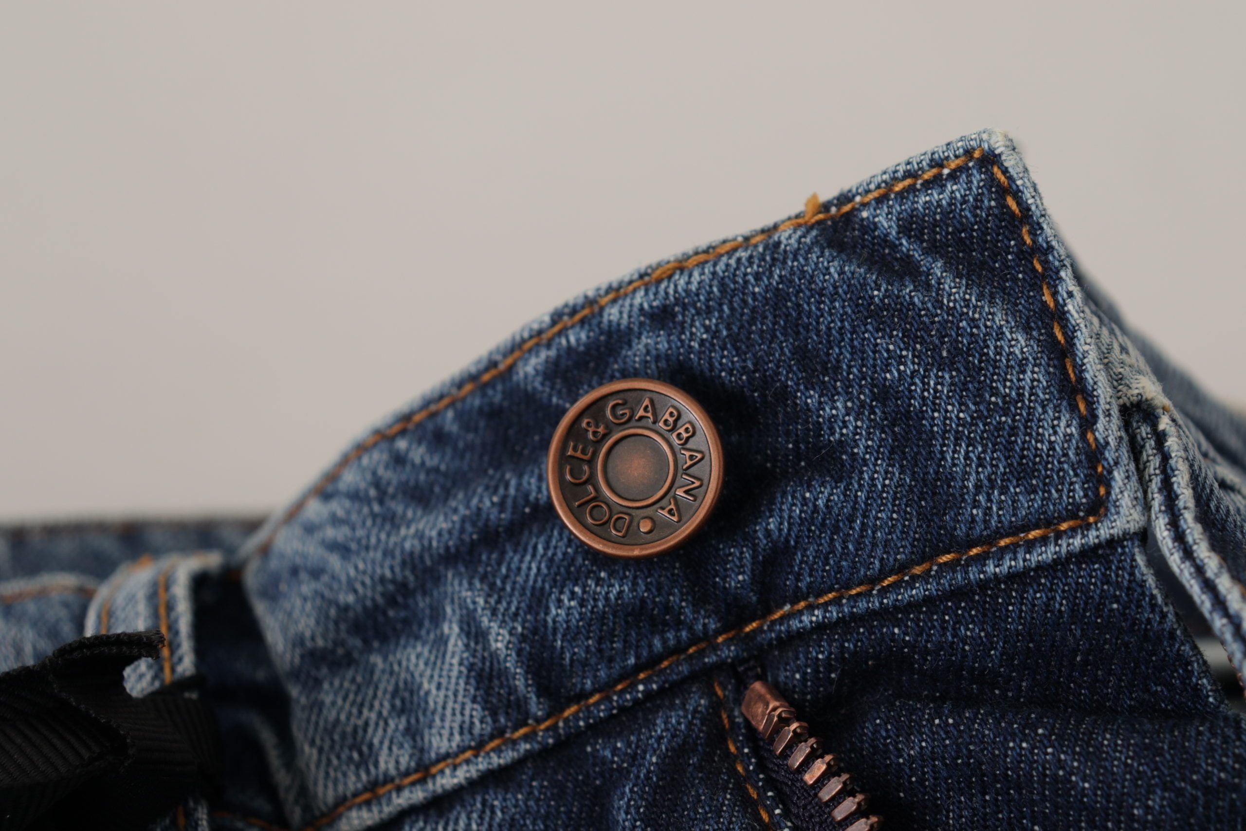 Blue Denim Baroque Heart Logo Patch Pants Jeans - ventzia