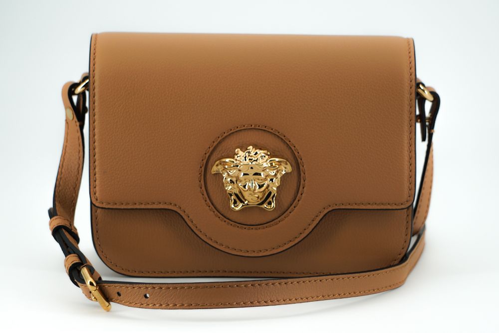 Elegant Calf Leather Shoulder Bag in Brown - ventzia