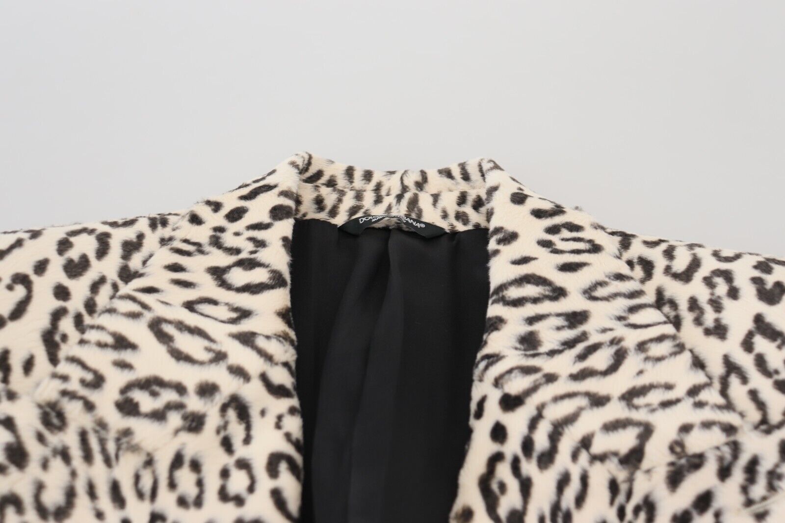White Leopard Single Breasted Coat Blazer - ventzia