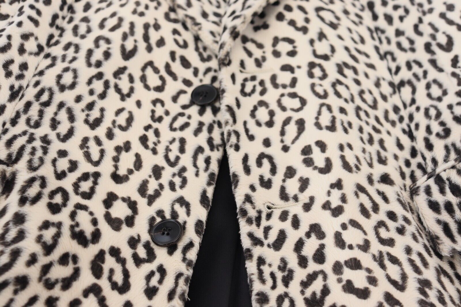 White Leopard Single Breasted Coat Blazer - ventzia