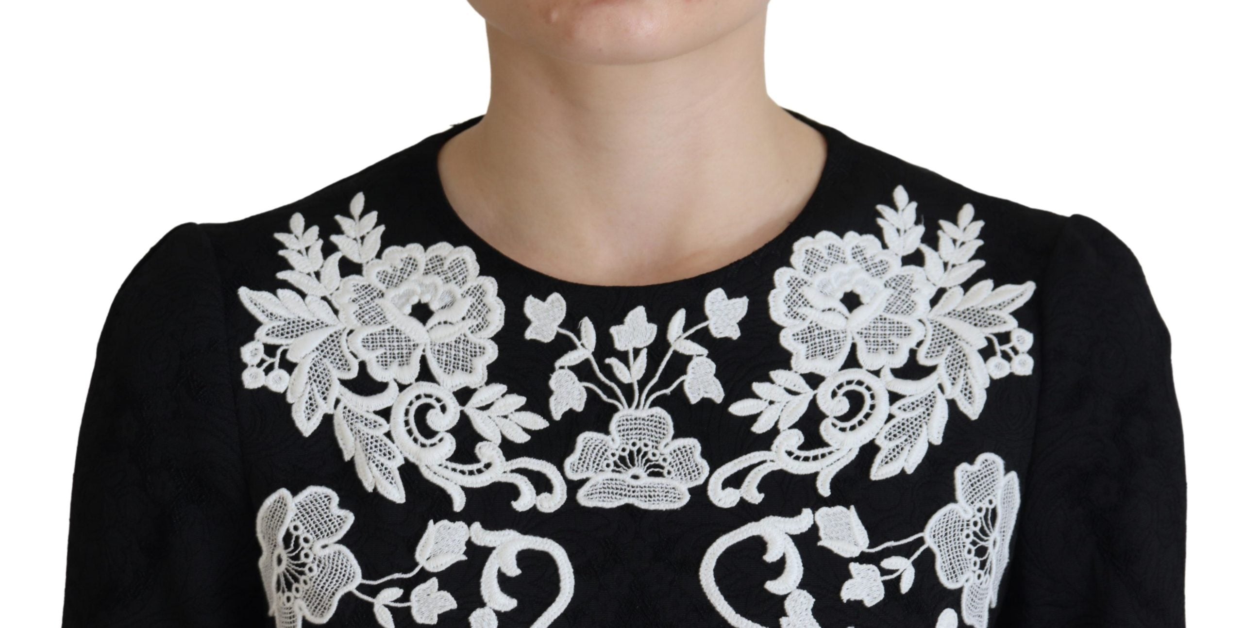 Black Lace Trim Half Sleeves A-line Dress - ventzia