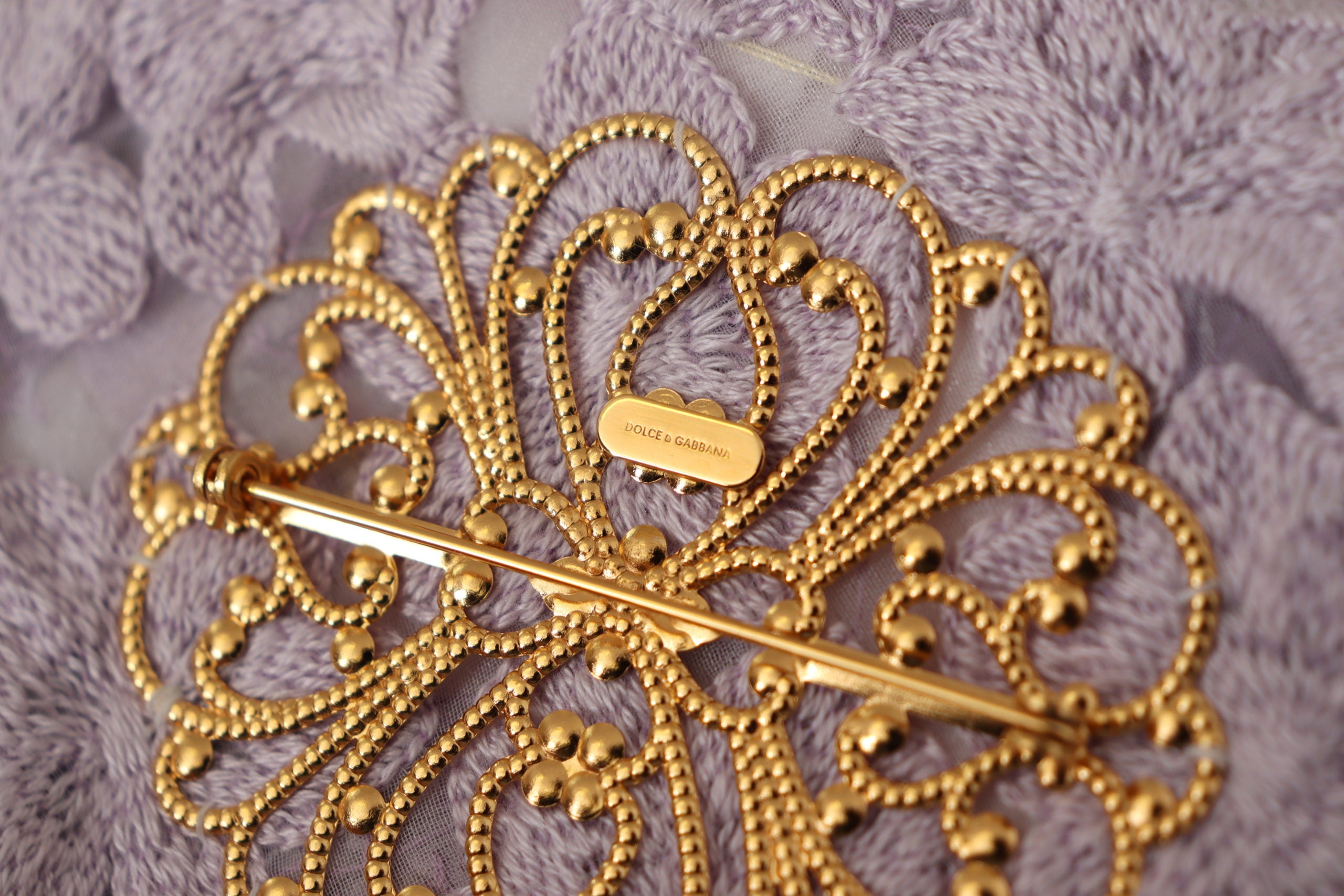 Purple Floral Gold Tone Brass Women Brooch - ventzia