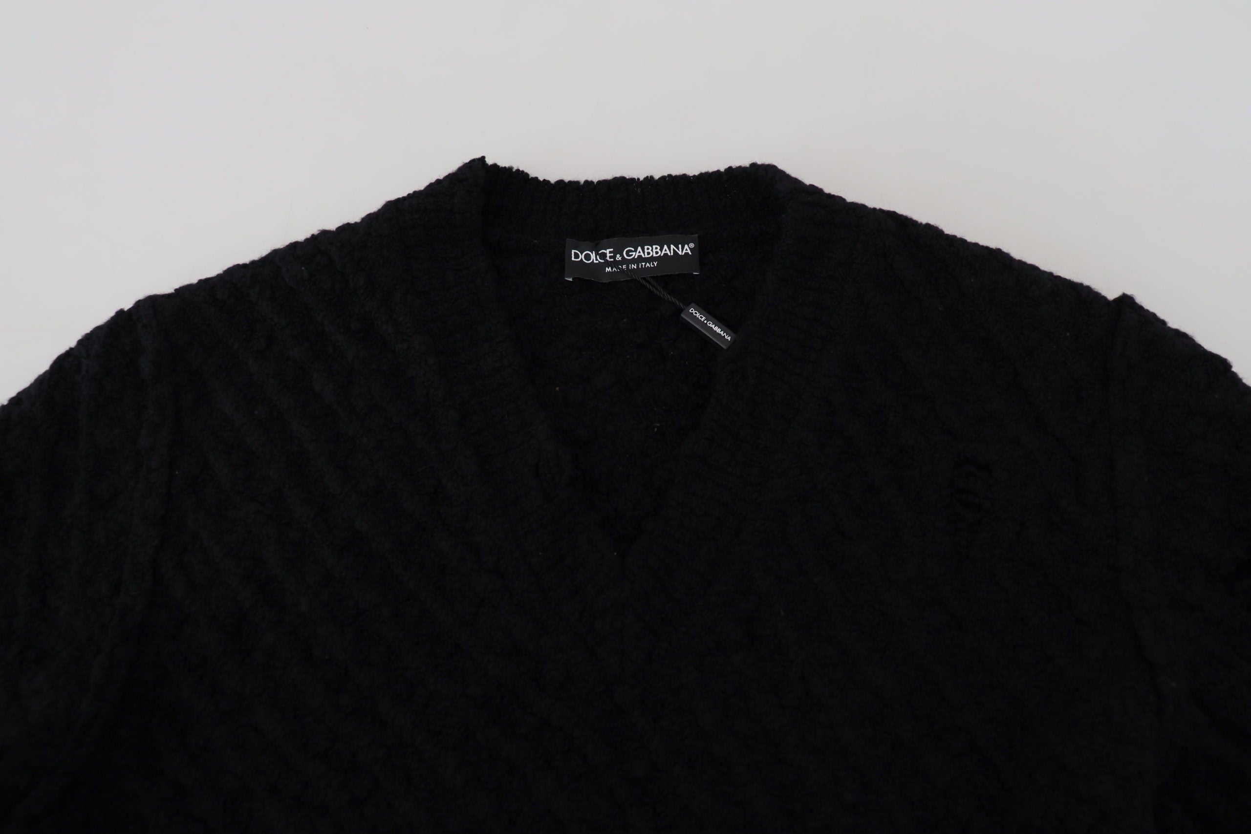 Black Wool V-neck Knitted Pullover Sweater - ventzia