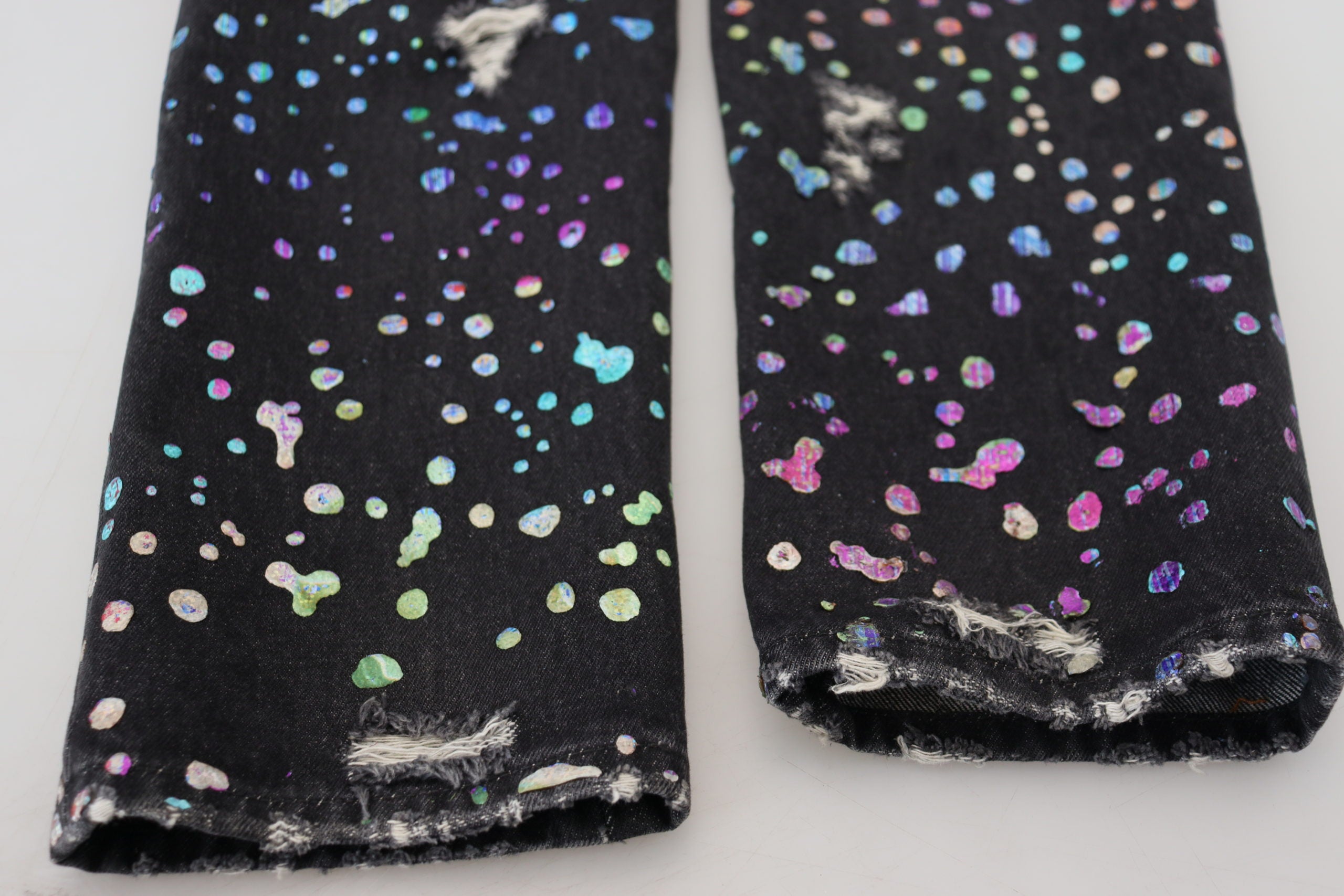 Black Multicolor Print Tattered Denim Jeans - ventzia