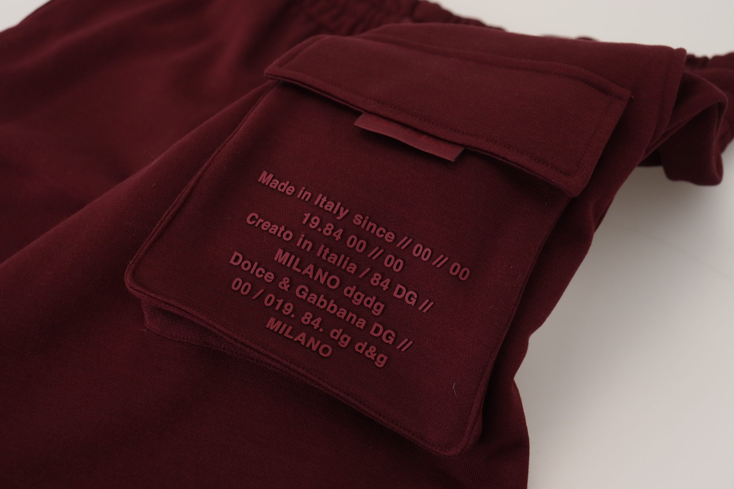Maroon Bermuda Cargo Men Shorts - ventzia