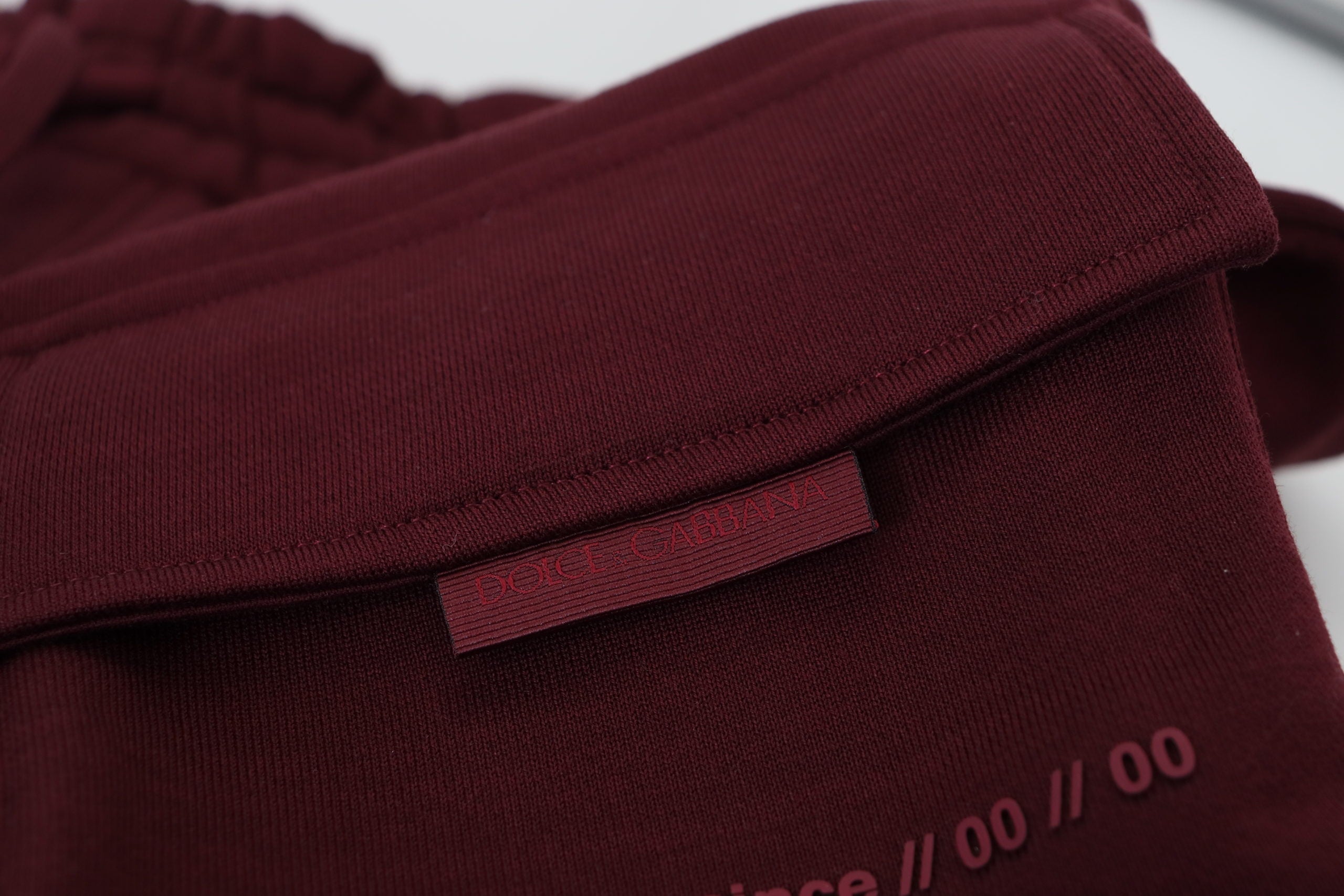 Maroon Bermuda Cargo Men Shorts - ventzia