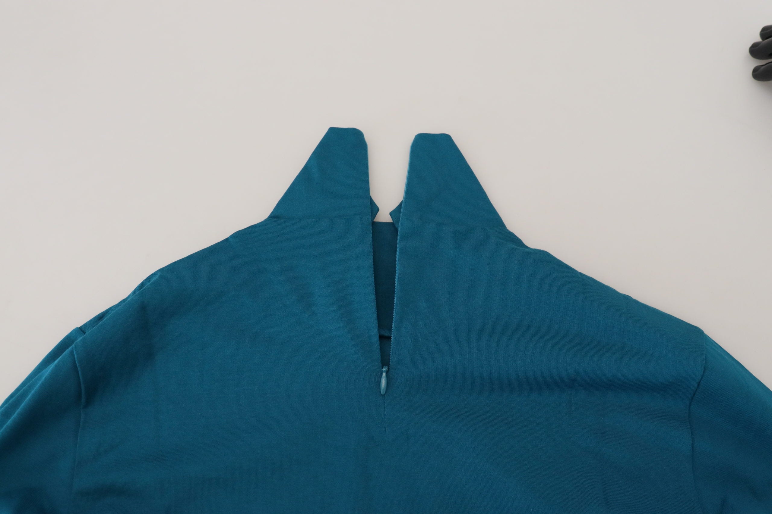 Blue Cotton Collared Slim Pullover Sweater - ventzia