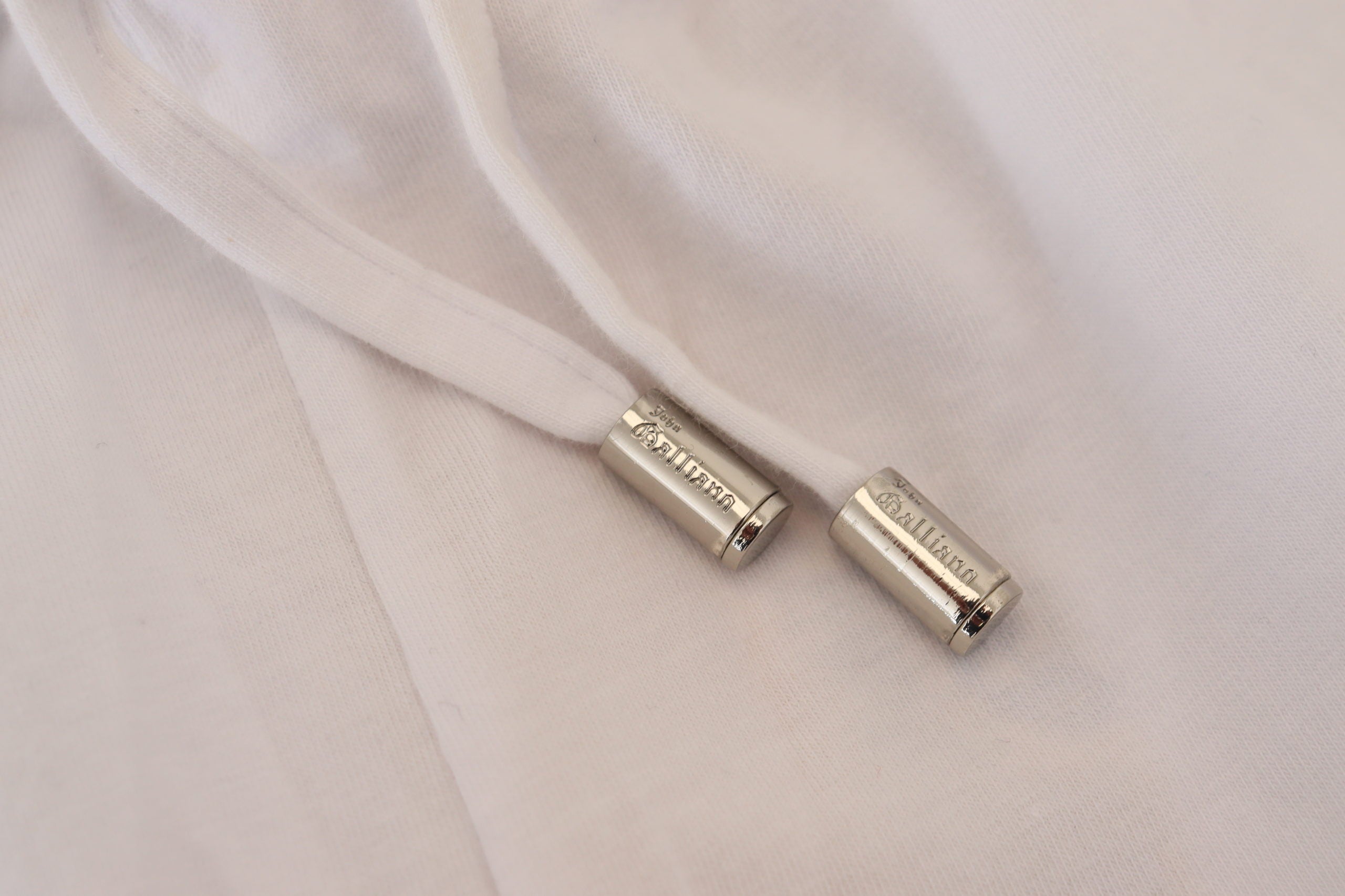 White Cotton Logo Loose Men Pants - ventzia