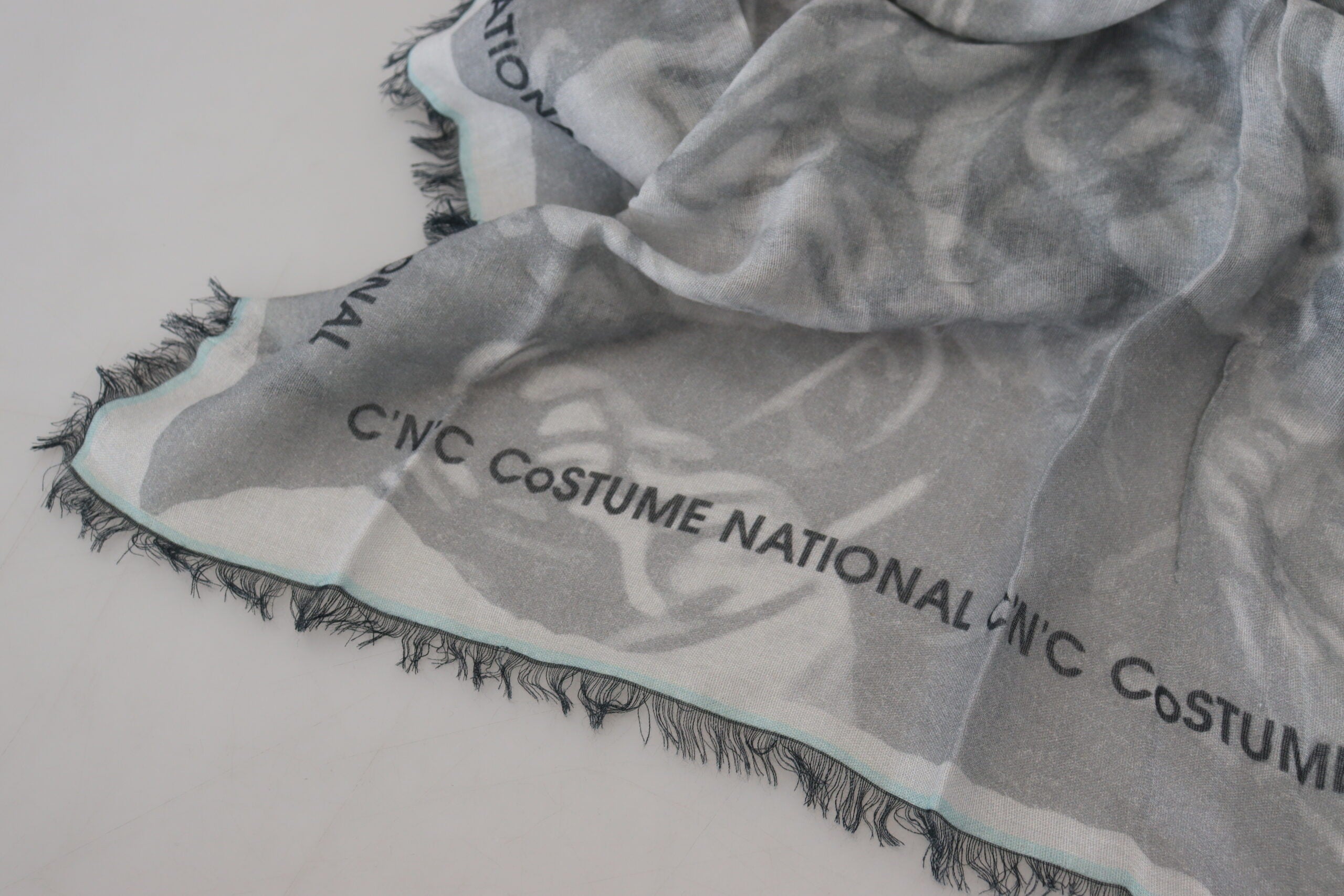 Gray Print Shawl Foulard Fringes Scarf - ventzia