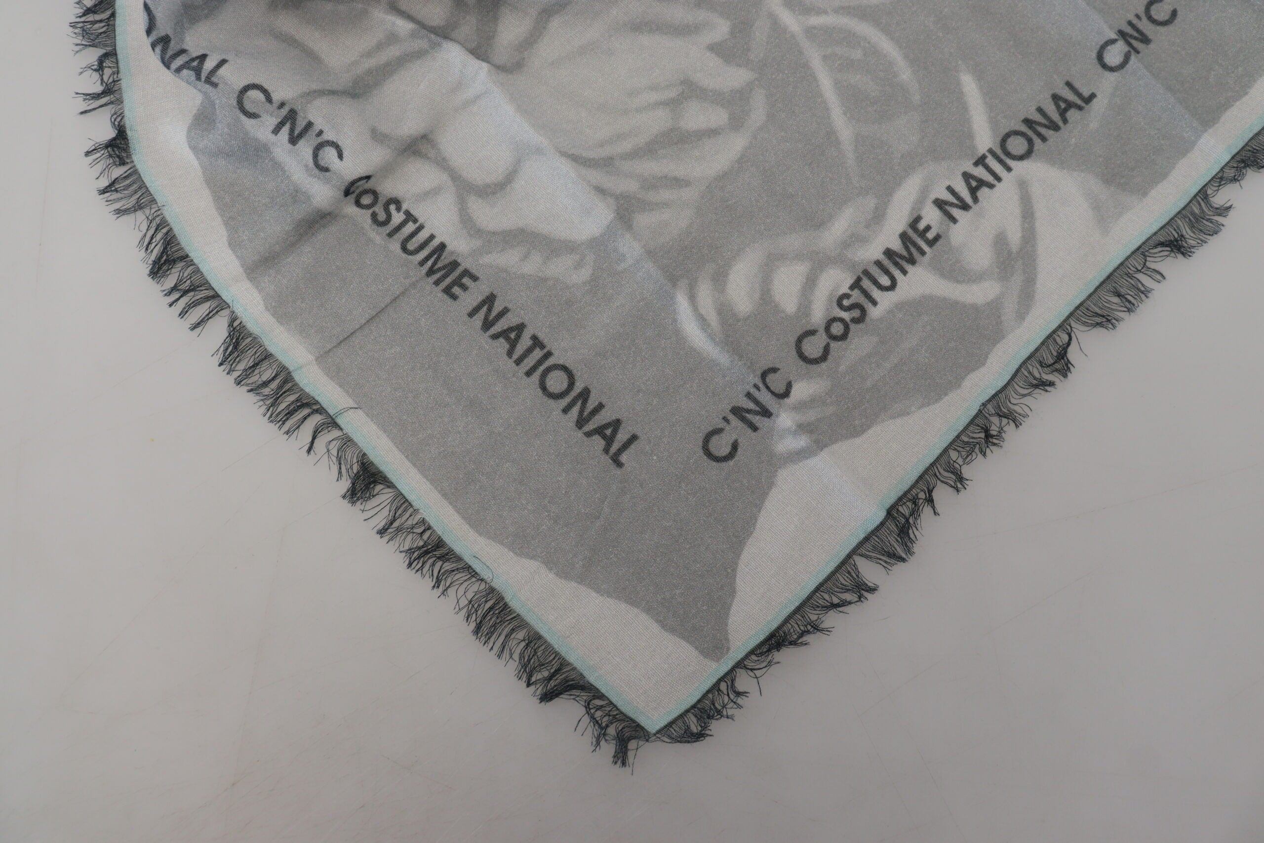 Gray Print Shawl Foulard Fringes Scarf - ventzia