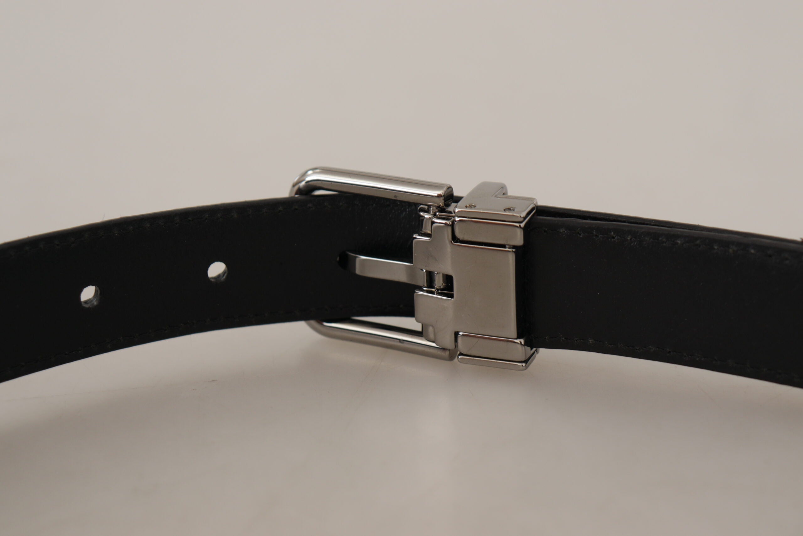 Red Exotic Leather Metal Logo Buckle Belt - ventzia