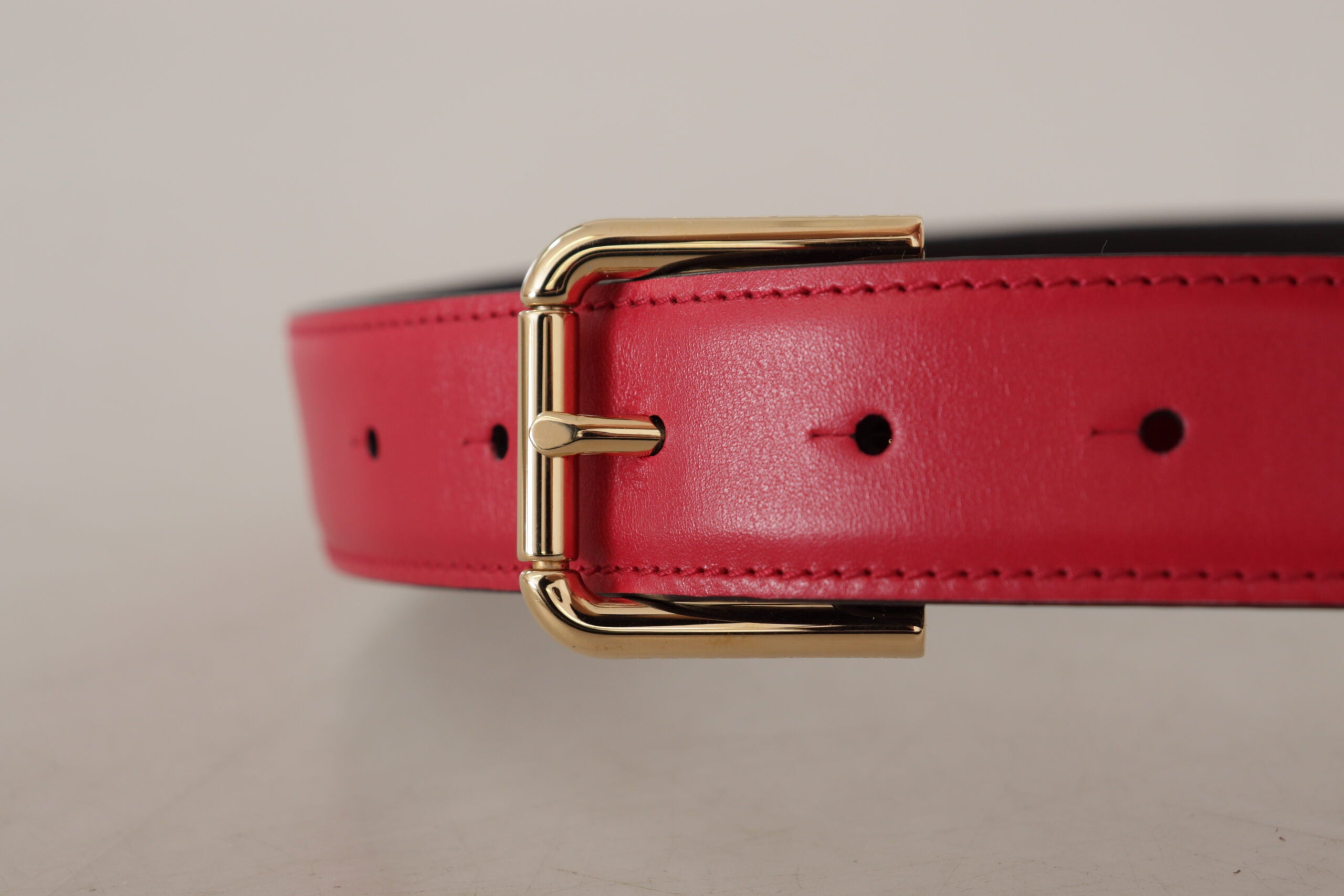 Red Calf Leather Gold Tone Logo Metal Buckle Belt - ventzia