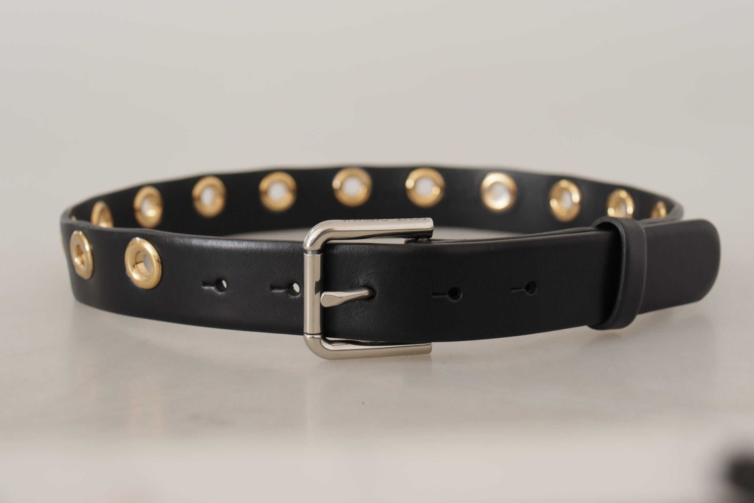 Black Leather Eyelet Silver Tone Metal Buckle Belt - ventzia