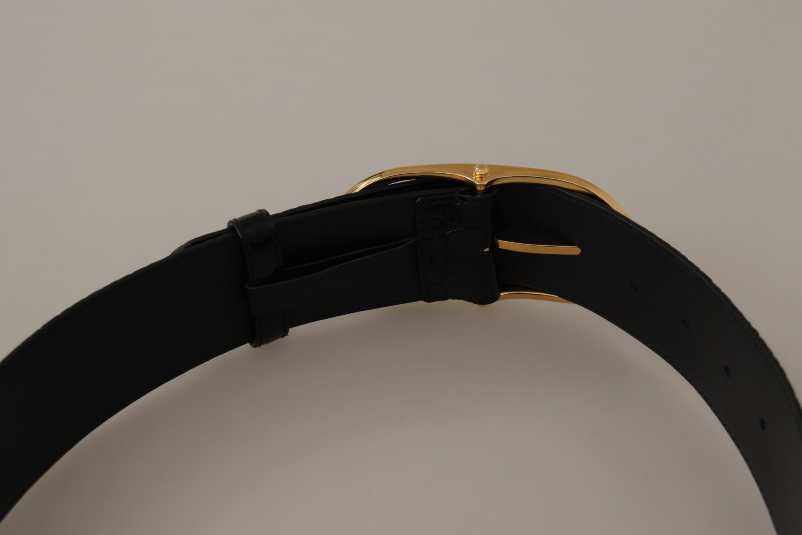 Black Embossed Leather Gold Tone Metal Buckle Belt - ventzia