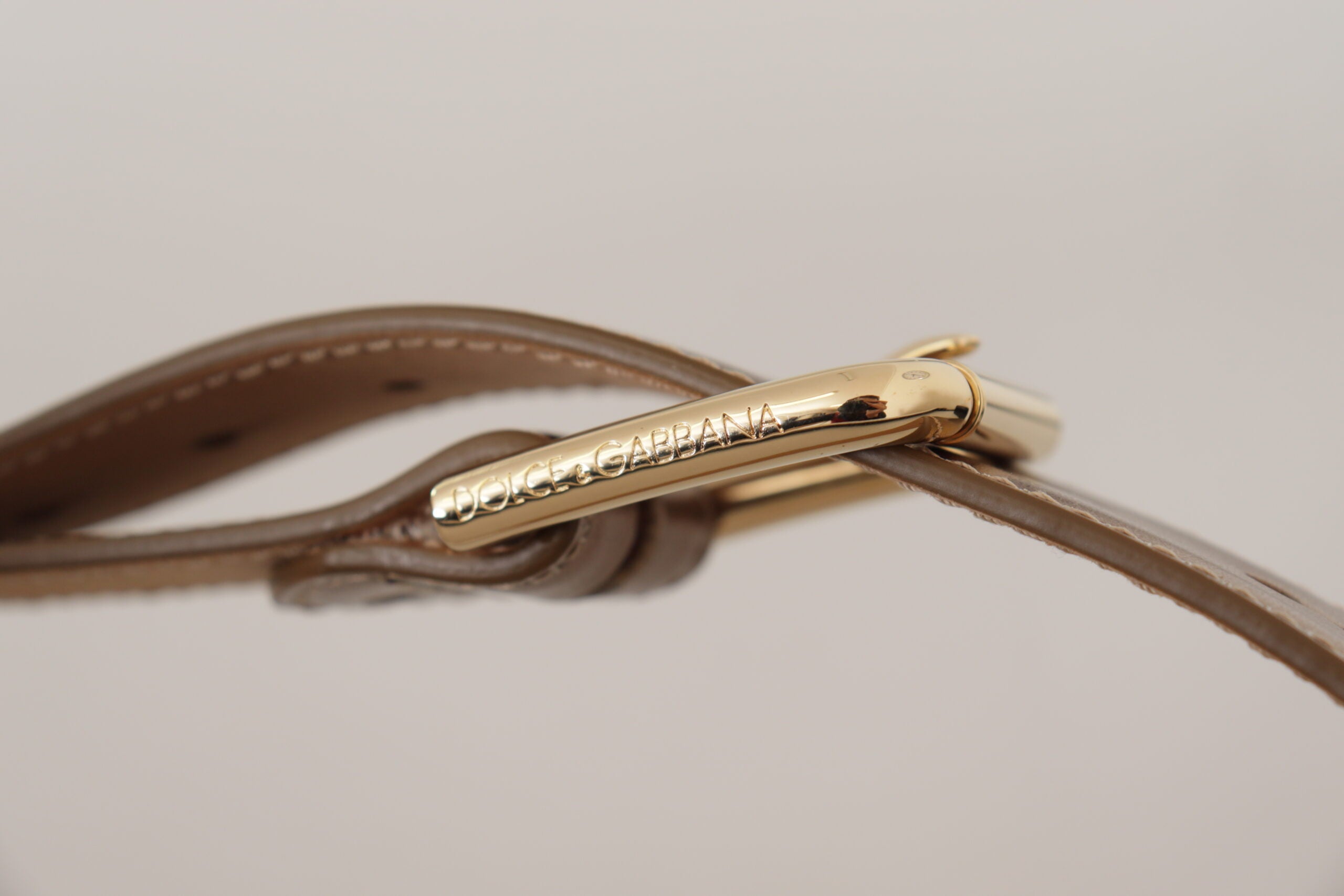Bronze Calf Leather Gold Logo Waist Buckle Belt - ventzia