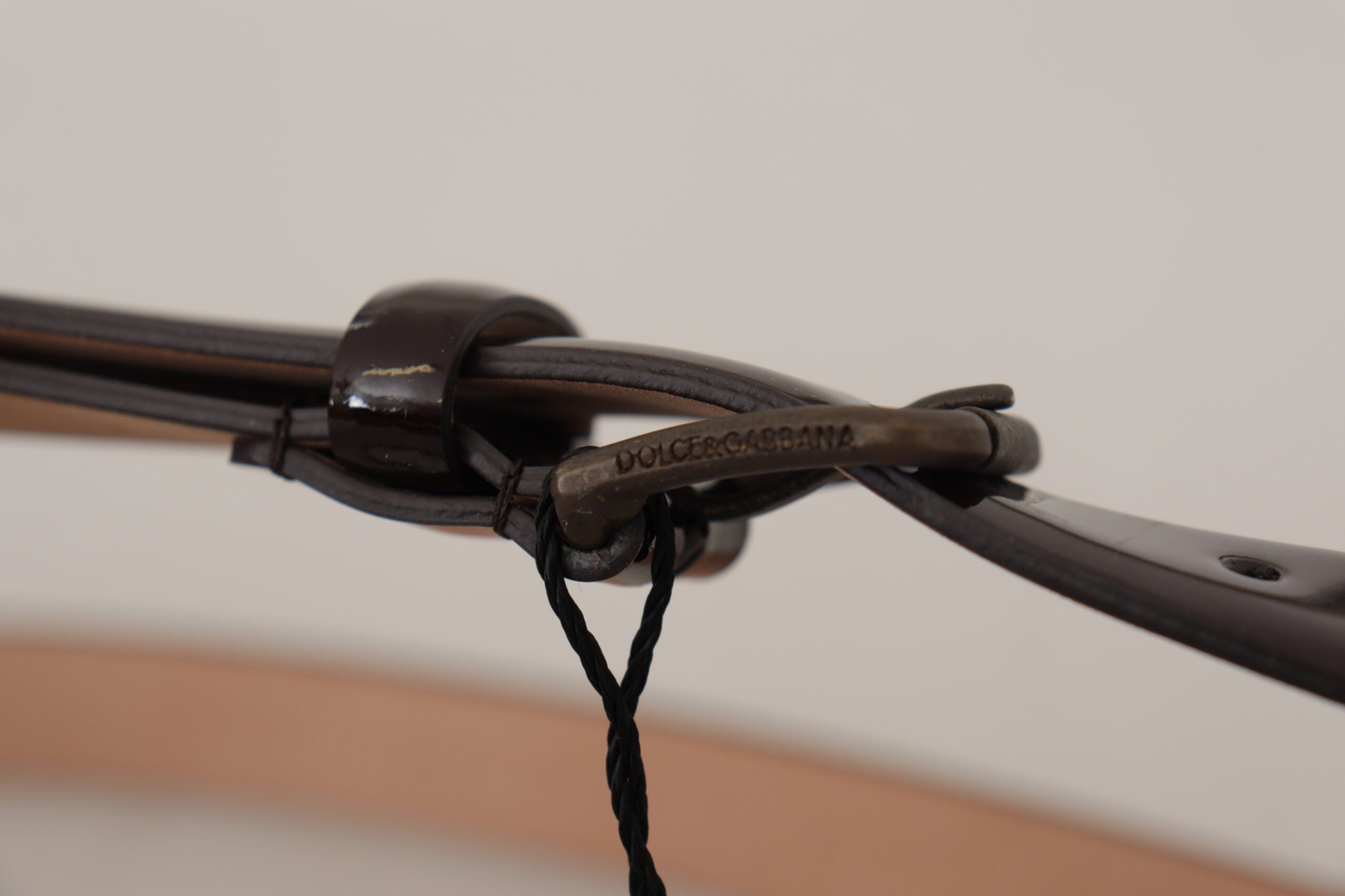 Black Patent Leather Logo Metal Waist Buckle Belt - ventzia