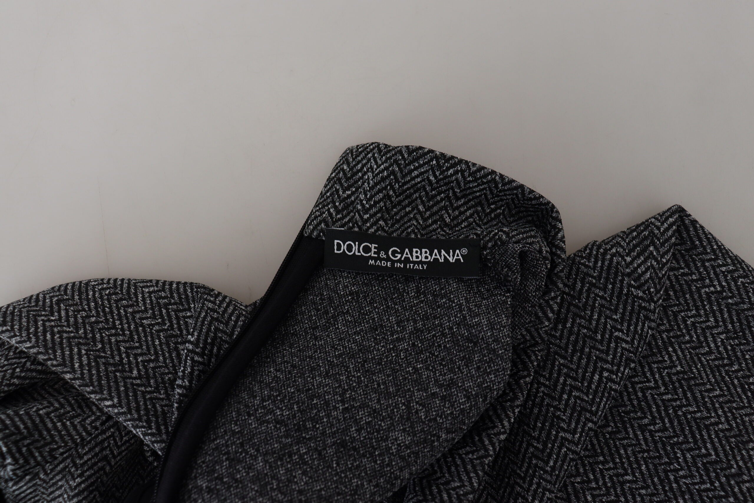 Dark Gray Nylon Turtleneck Pullover Sweater - ventzia