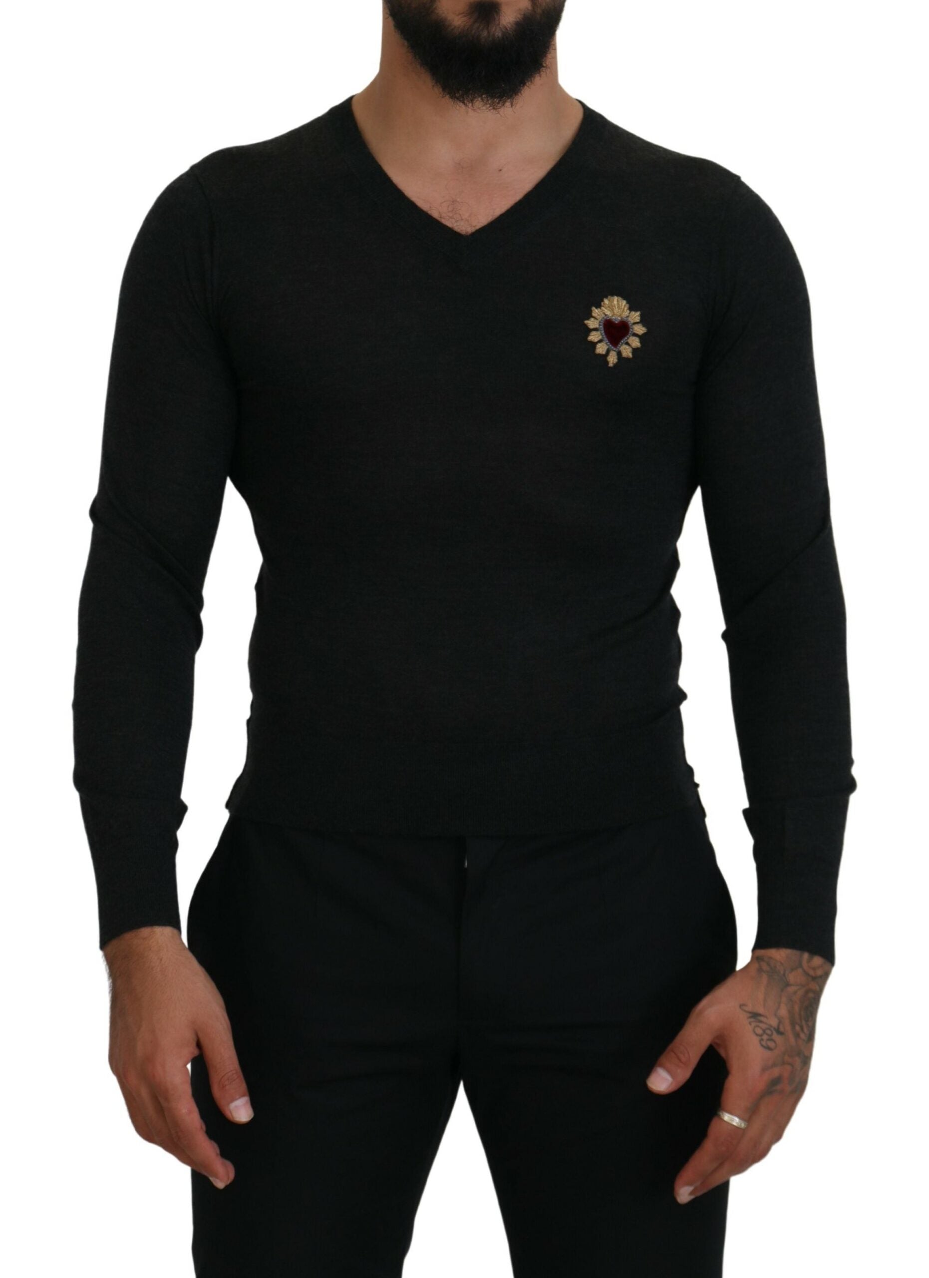 Gray Cashmere V-neck Gold Heart Sweater - ventzia