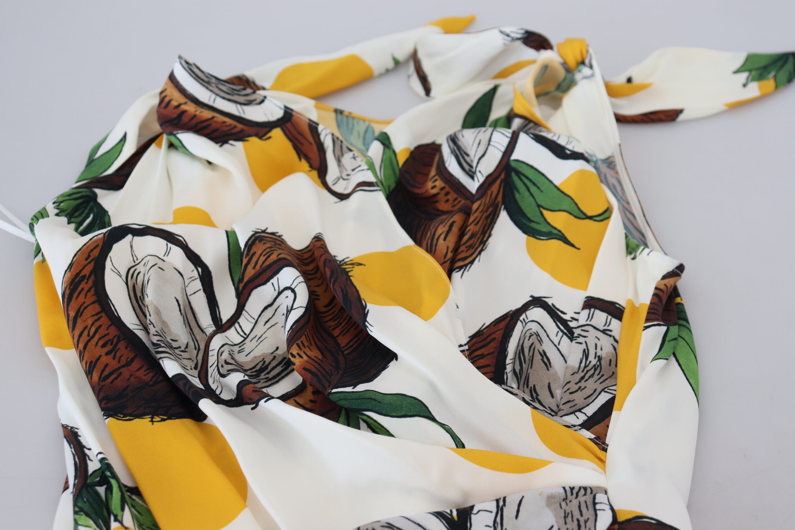 White Coconut Print Sheath Mini Silk Dress - ventzia