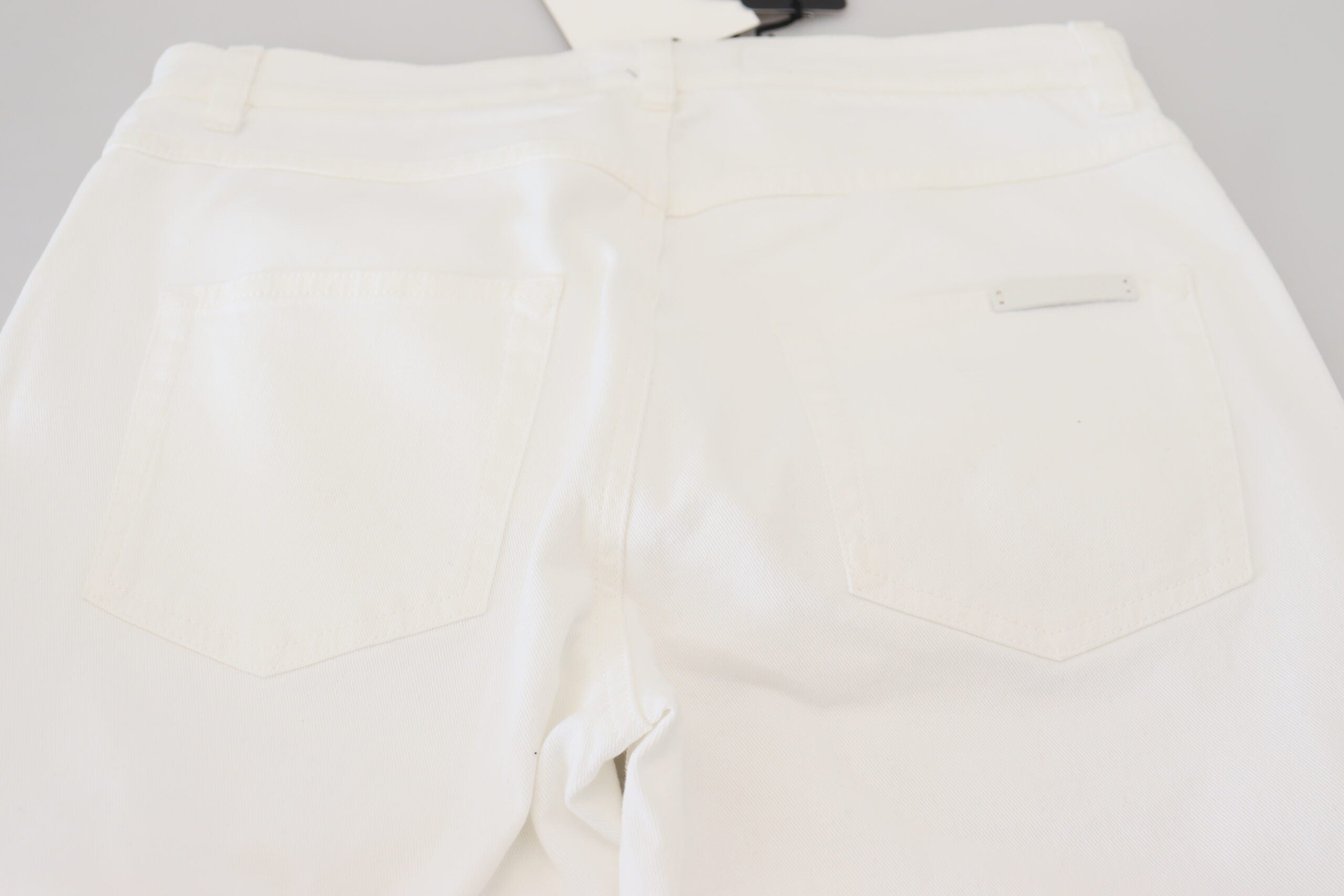 White Floral Embroidery Skinny Denim Jeans - ventzia