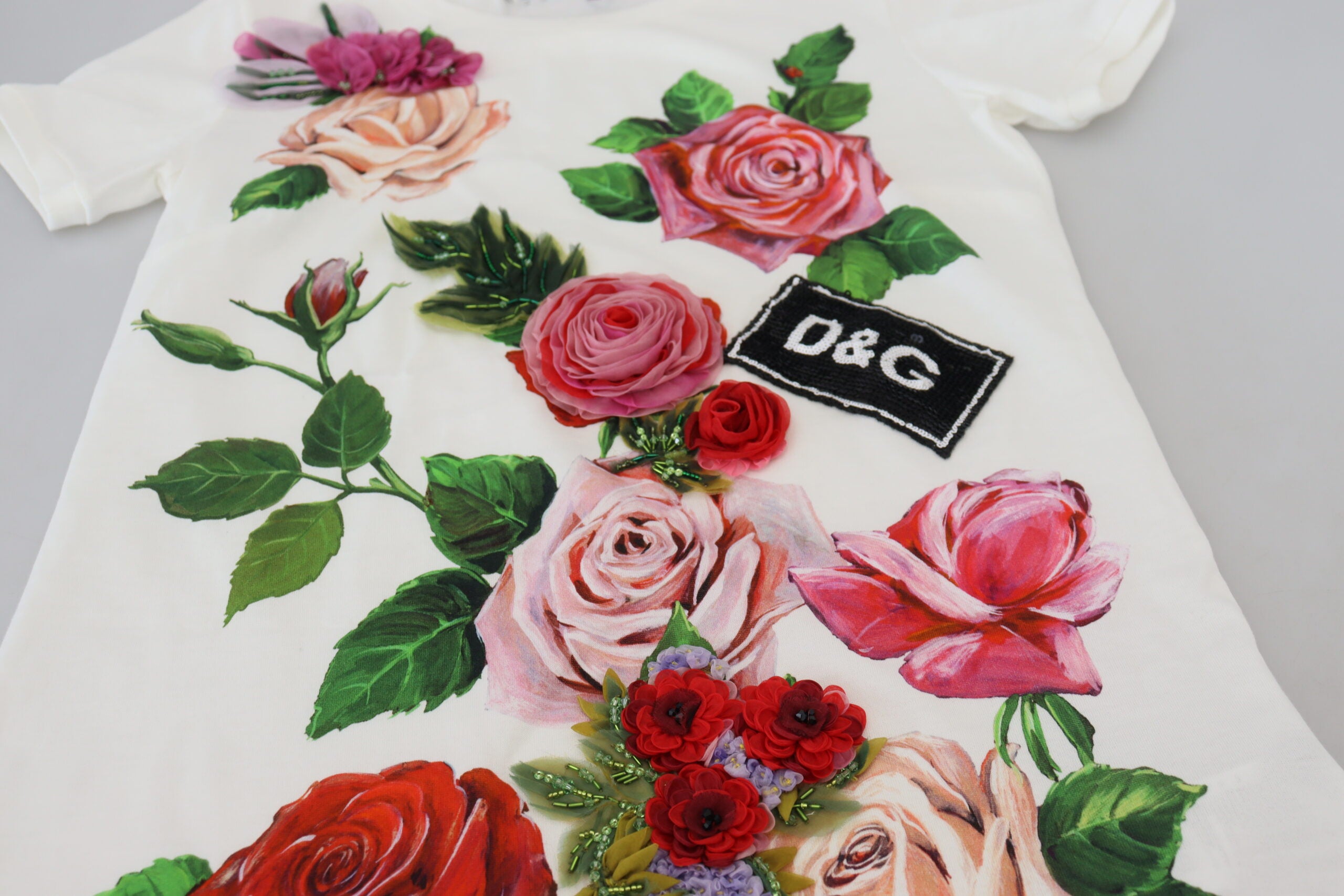 White Rose DGLogo Printed Short Sleeves Top - ventzia