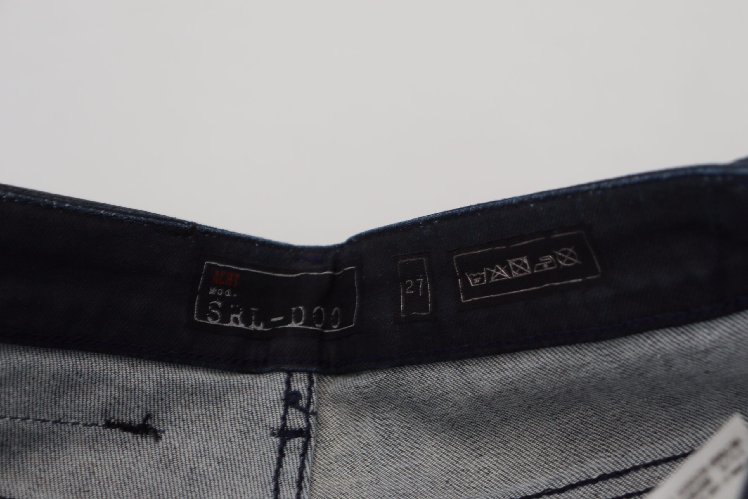 Blue Washed Low Waist Slim Fit Cotton Denim Jeans - ventzia
