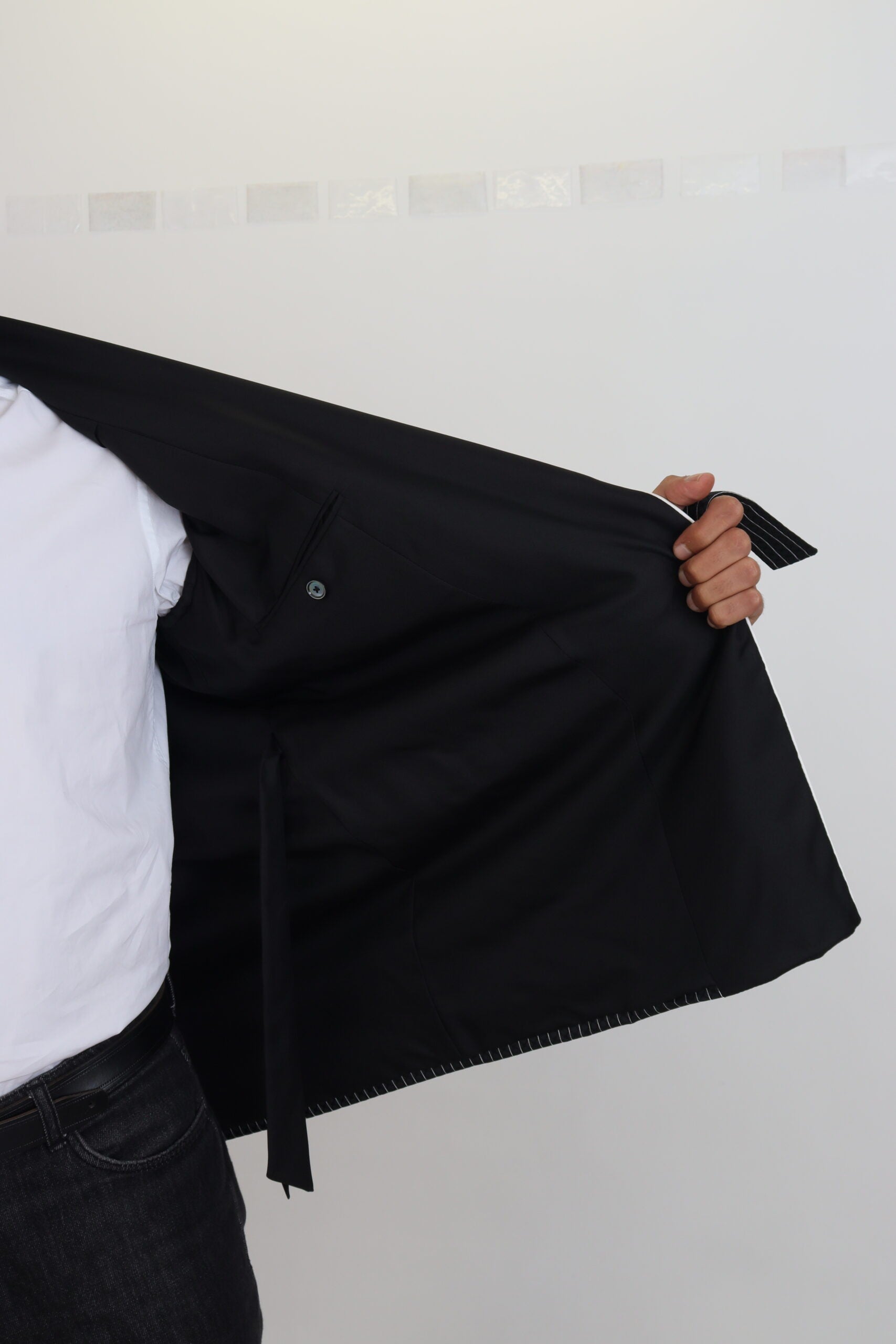 Black Robe Striped DG Patch Jacket Men Blazer - ventzia