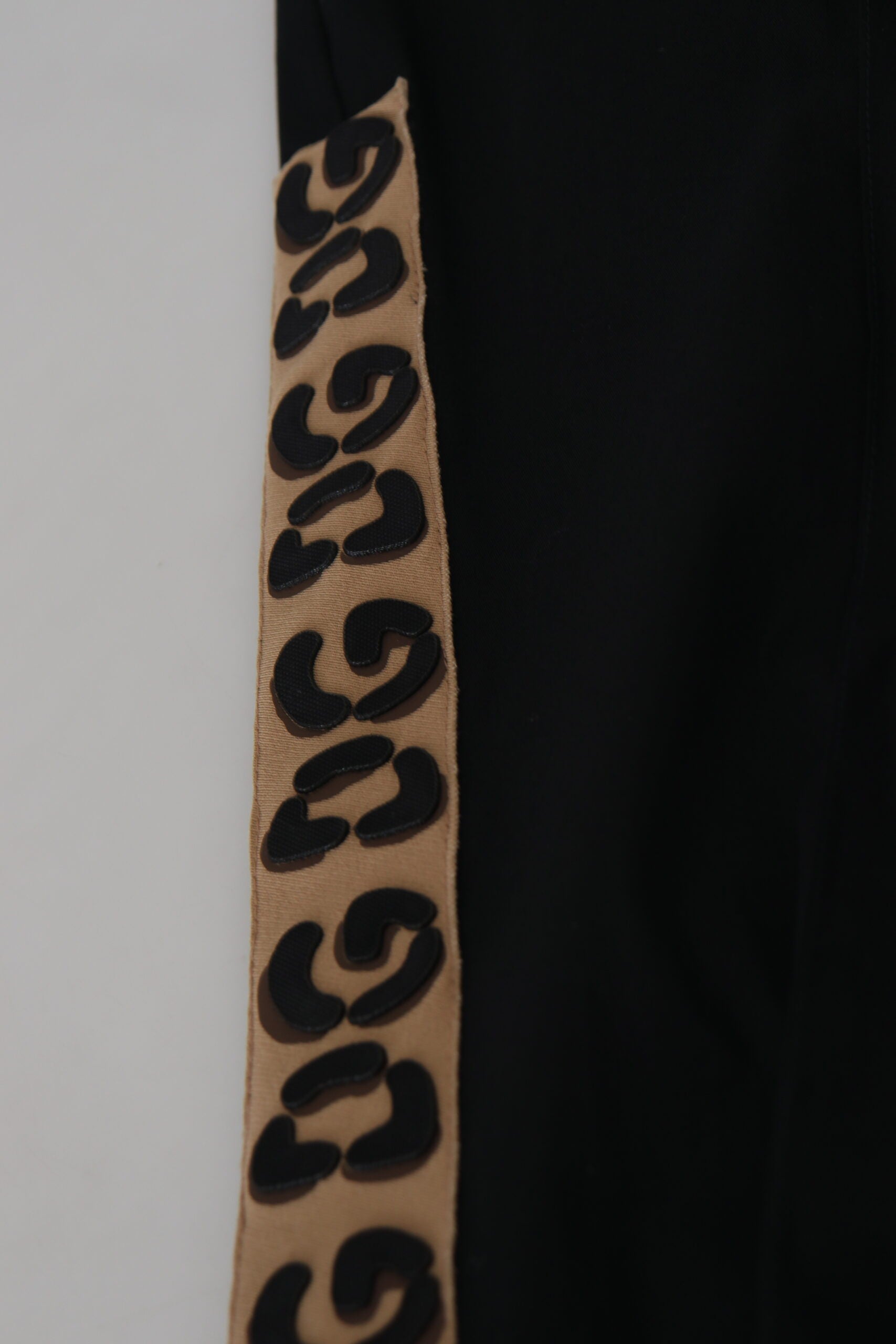 Black Cotton Elastic Waist DG Logo Cropped Pants - ventzia