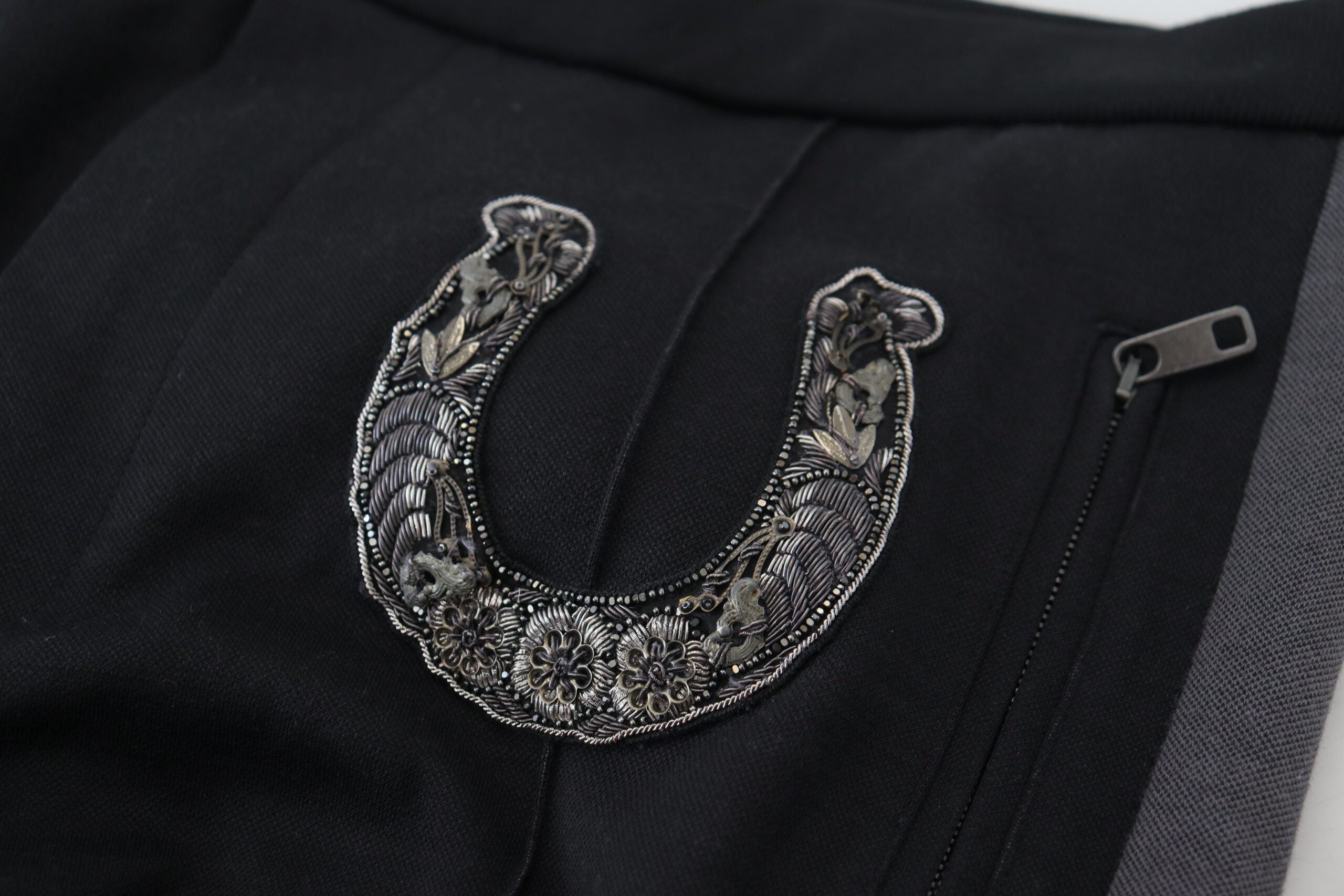 Black Wool Horseshoe Jogger Pants - ventzia