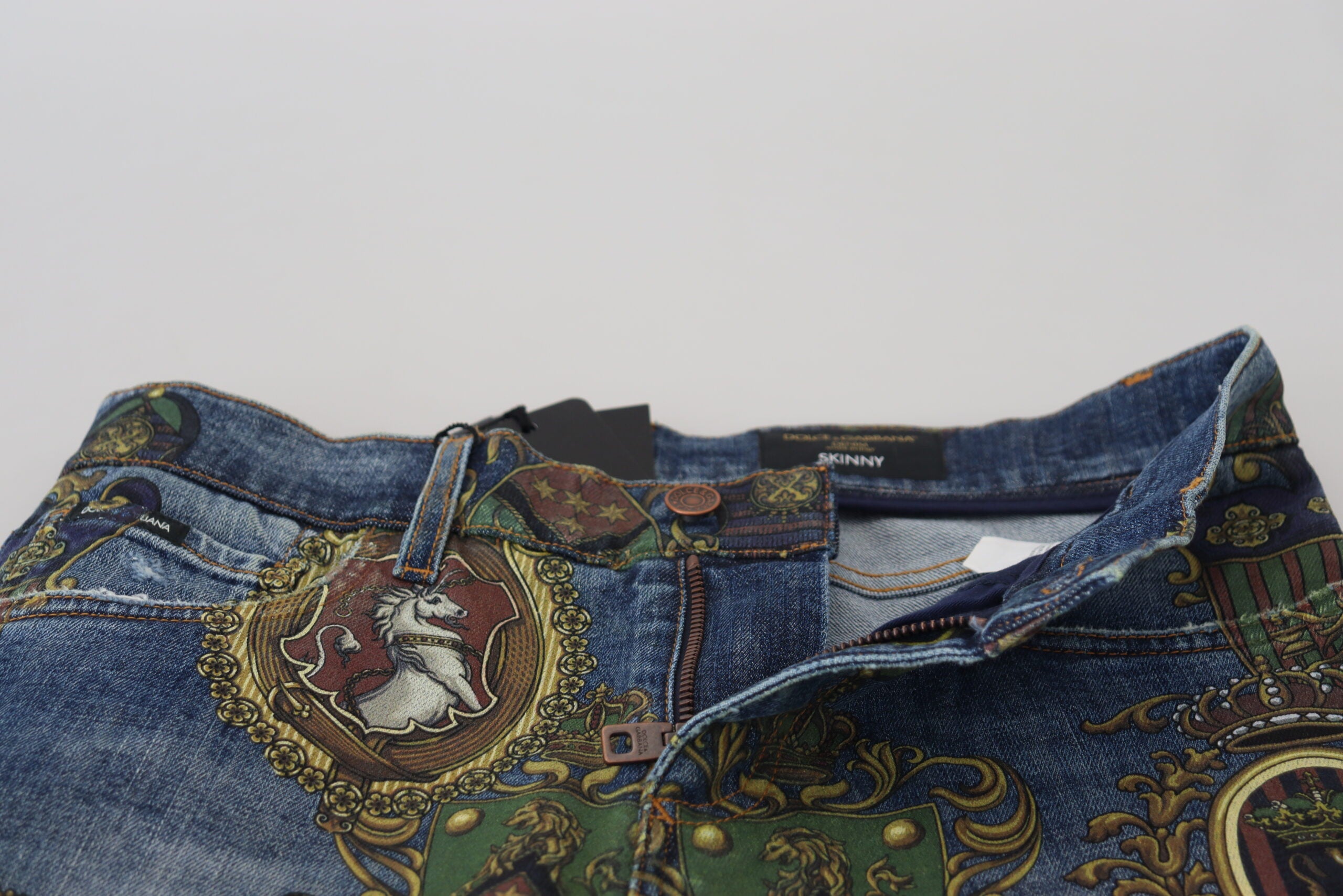 Blue Medal Print Slim Fit Cotton Jeans - ventzia