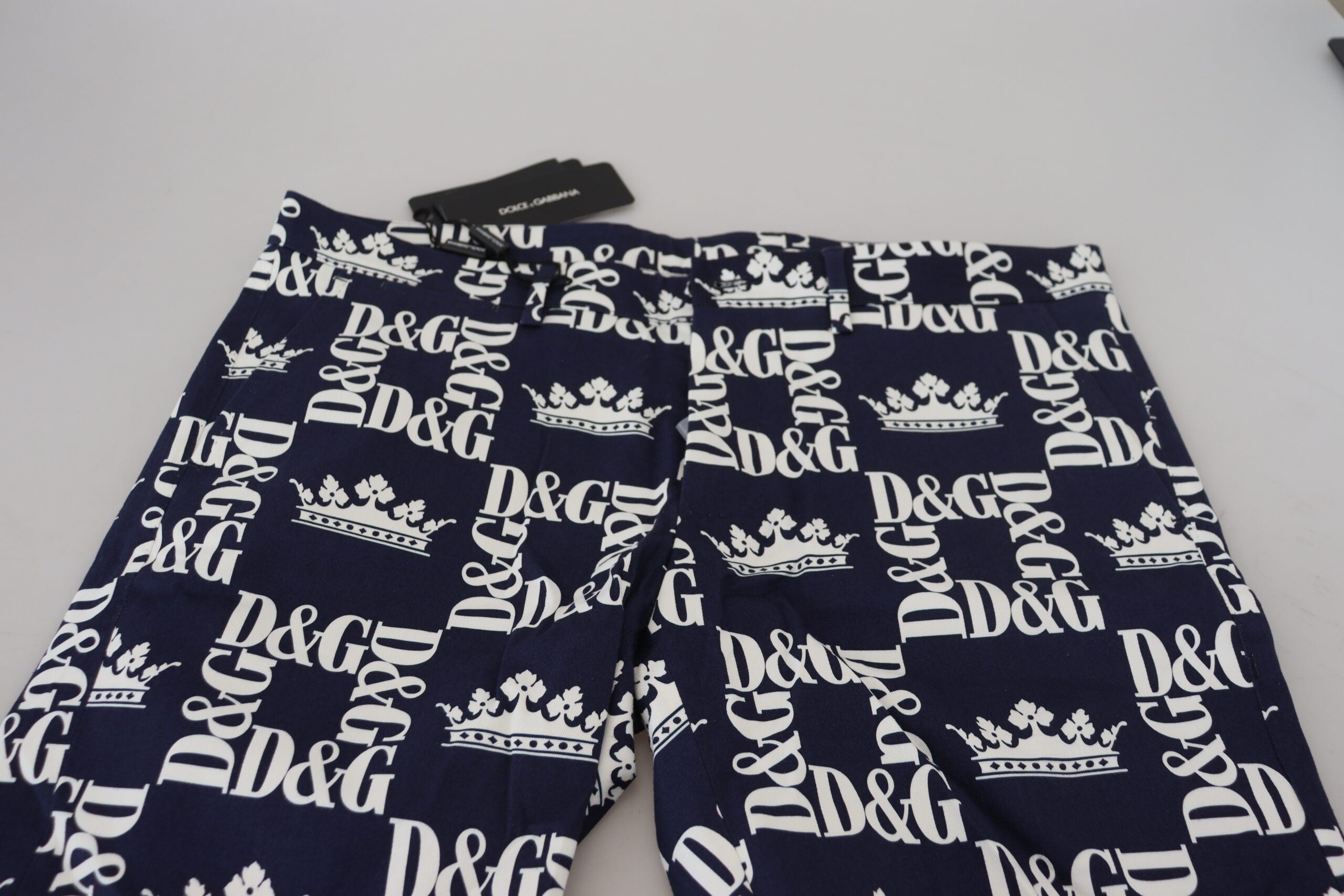 Blue Logo Print Cotton Chinos Shorts - ventzia