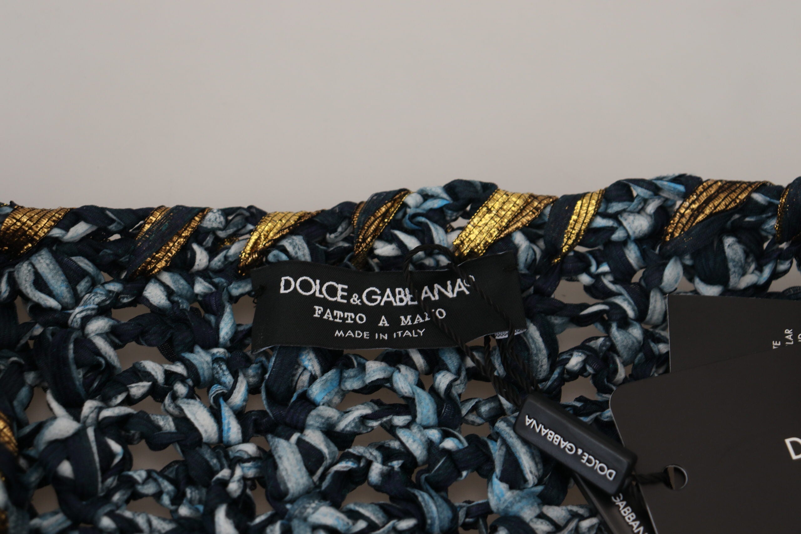 Blue Button Cardigan Fatto A Mano Sweater - ventzia