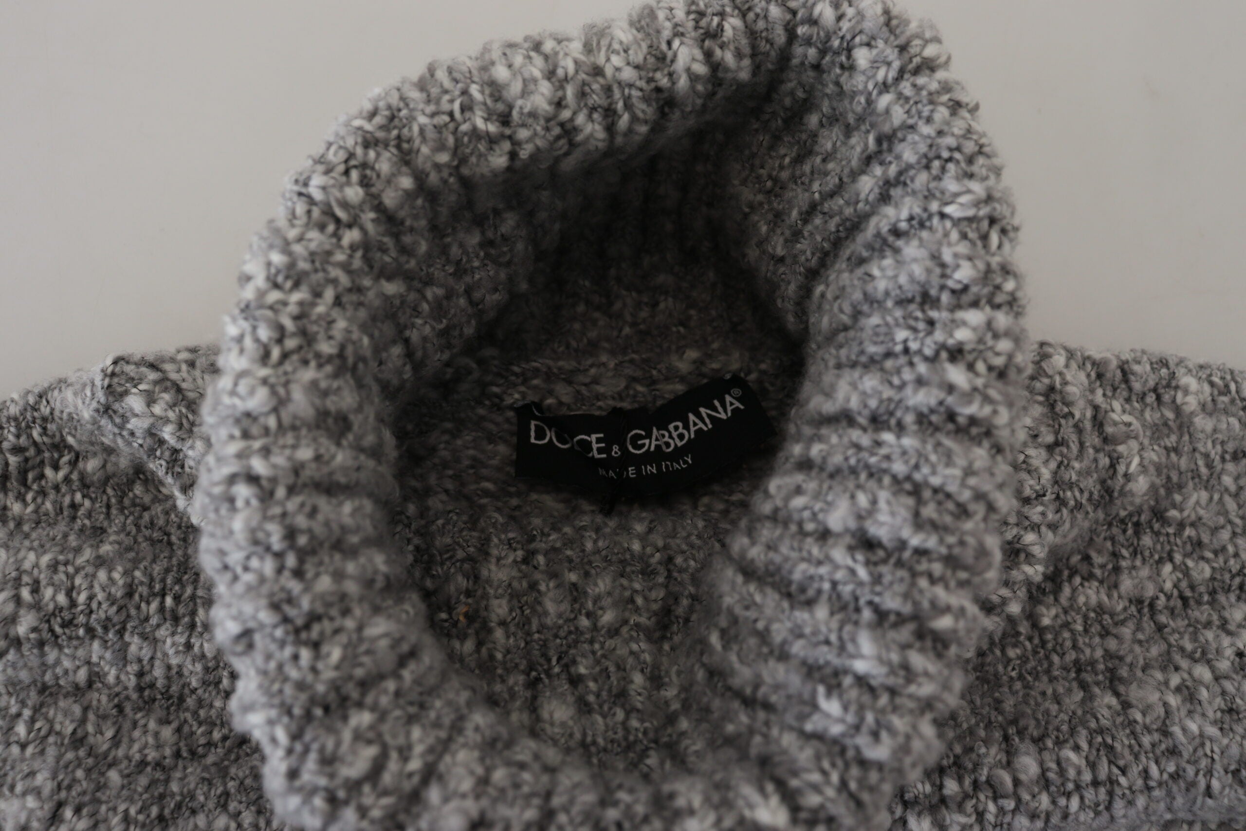 Gray Wool Knit Turtleneck Pullover Sweater - ventzia