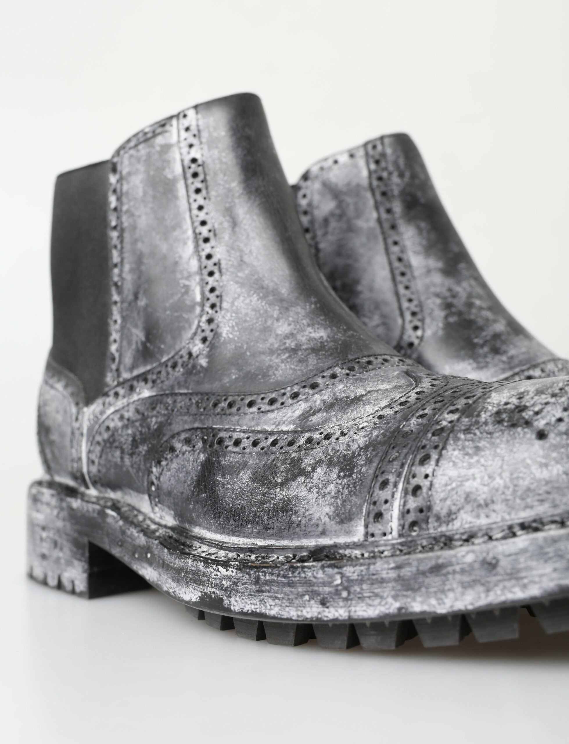 Black Gray Leather Ankle Boots - ventzia
