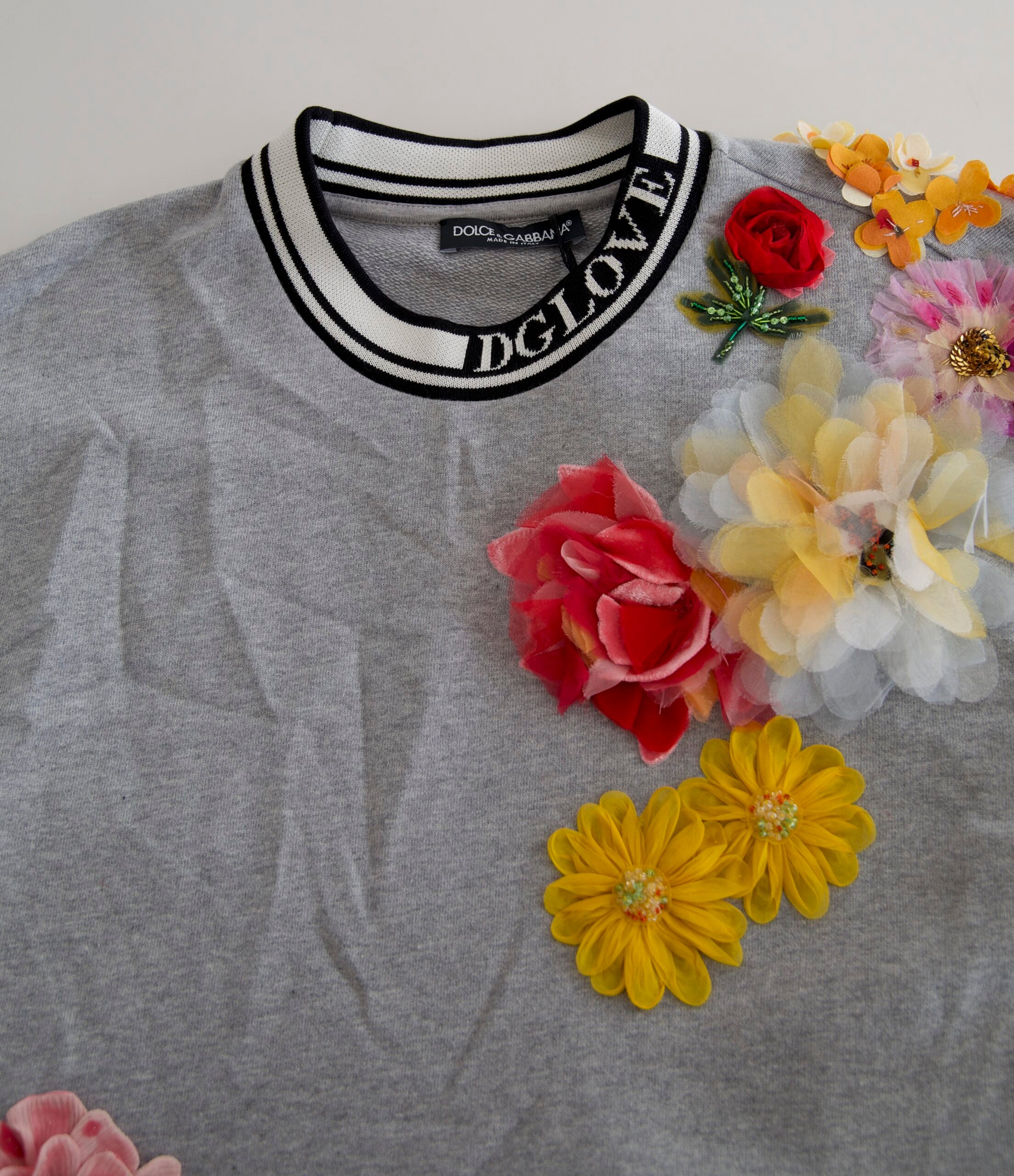 Gray DG Amore Queen Floral Pullover Sweater - ventzia